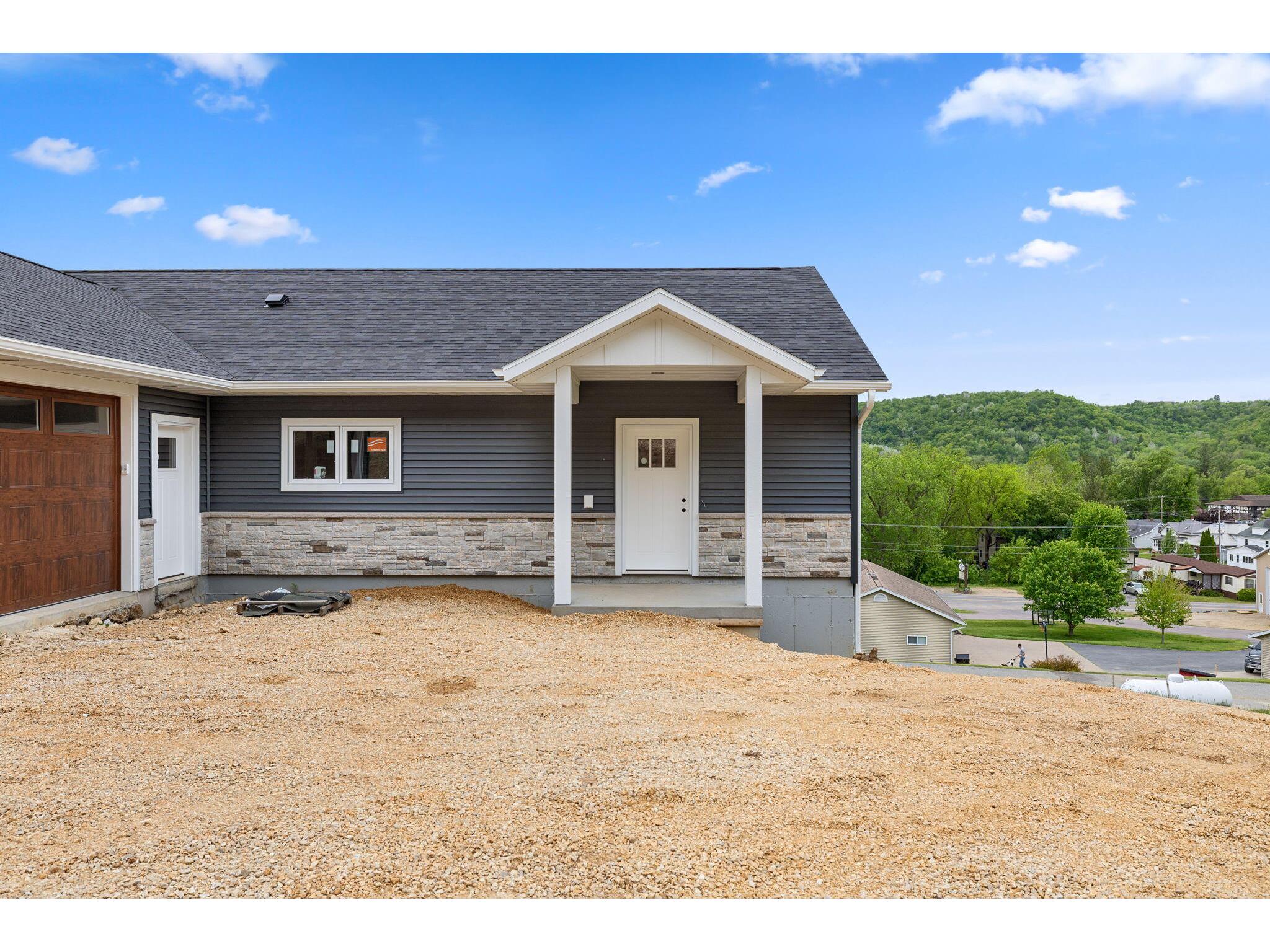 407 Gilbertson Chaseburg WI 54621 1949791 image4