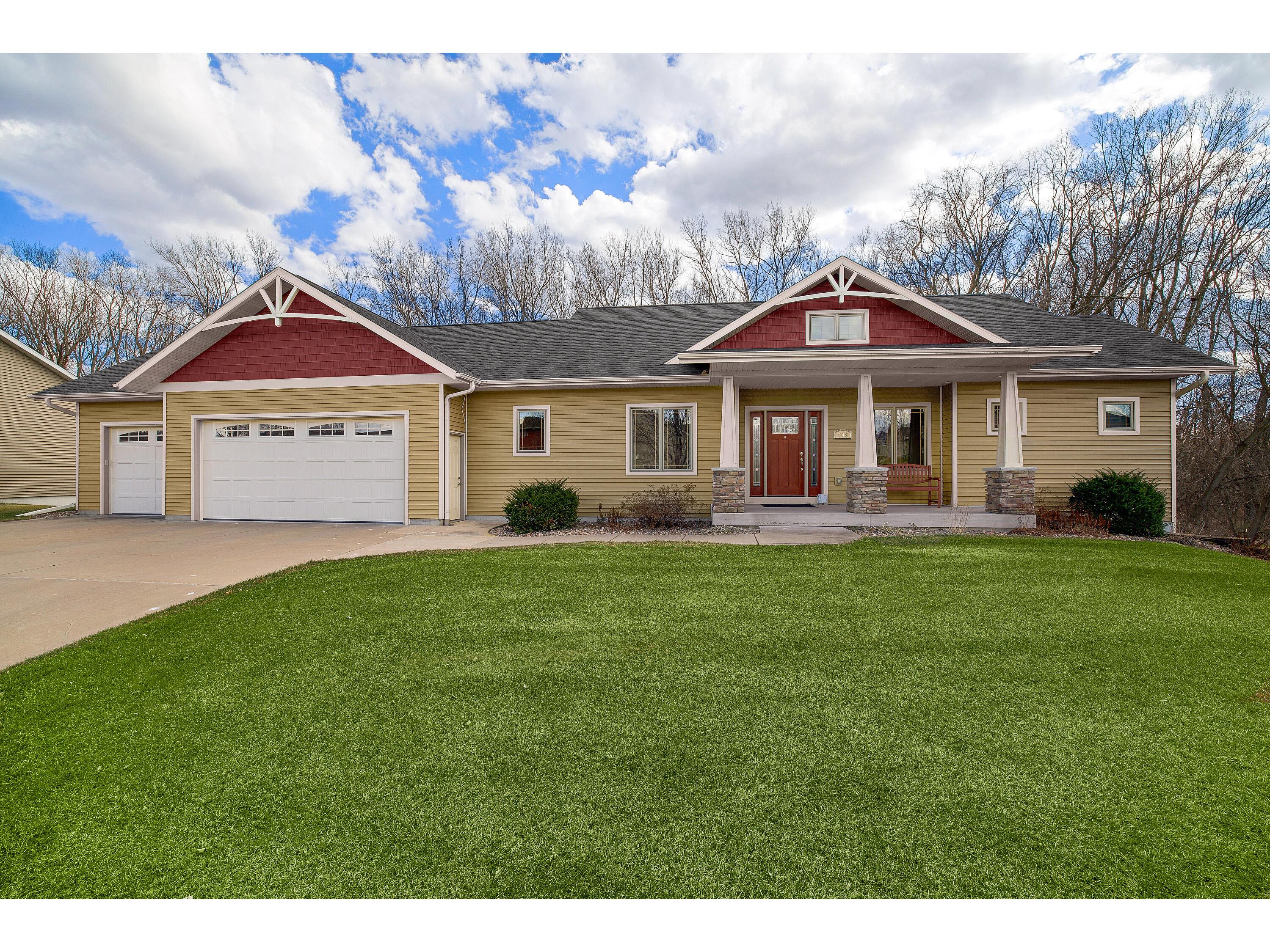 408 Russell Holmen WI 54636 1870991 image1