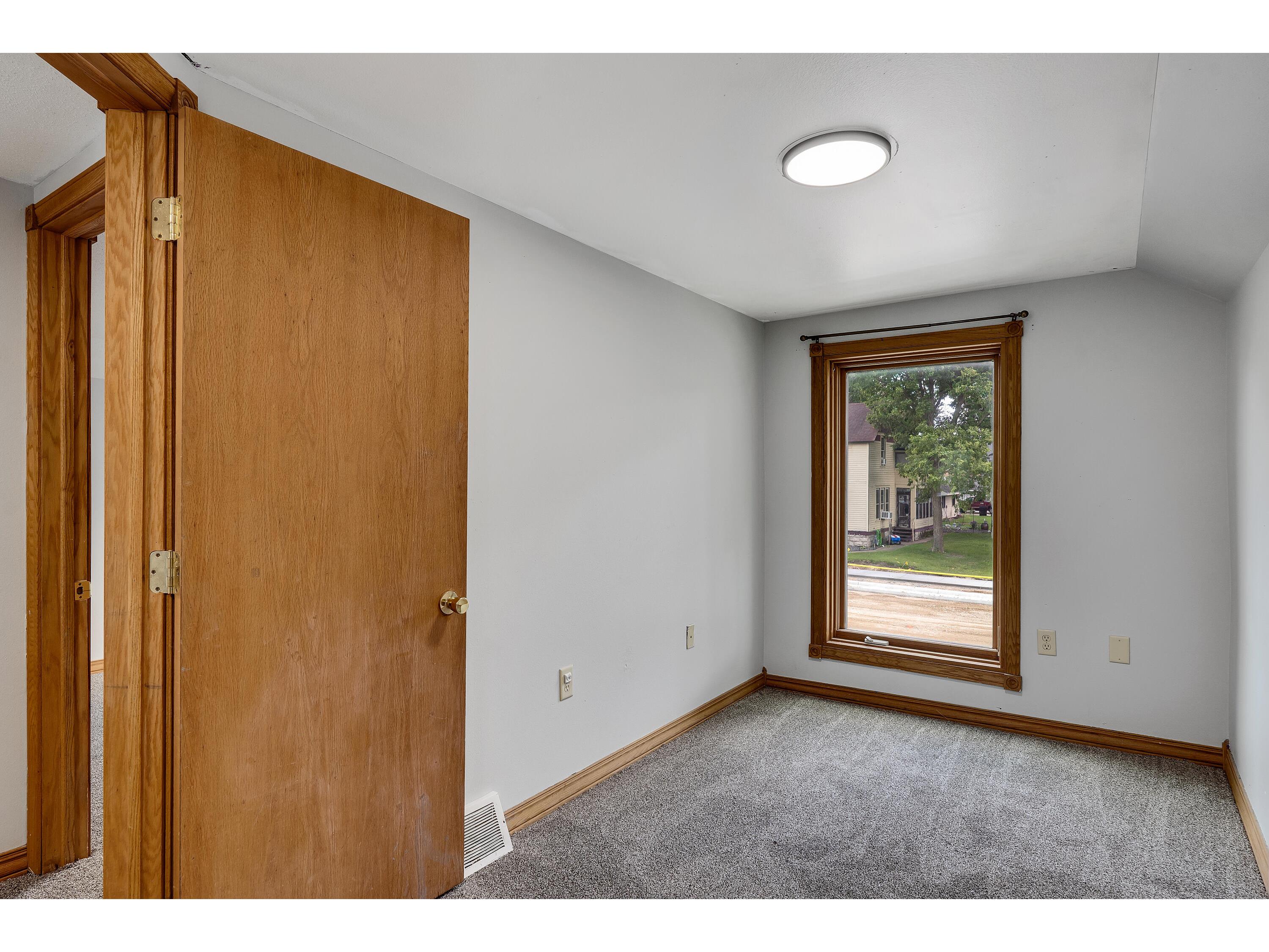 408 S Court Sparta WI 54656 1932988 image18