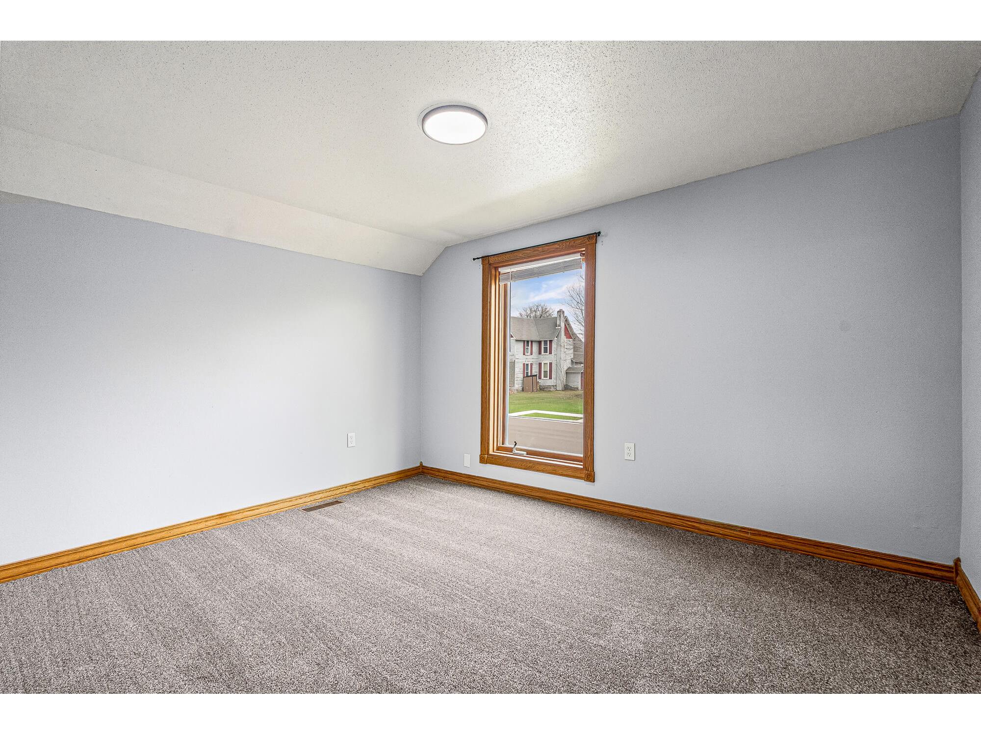 408 S Court Sparta WI 54656 1958120 image15