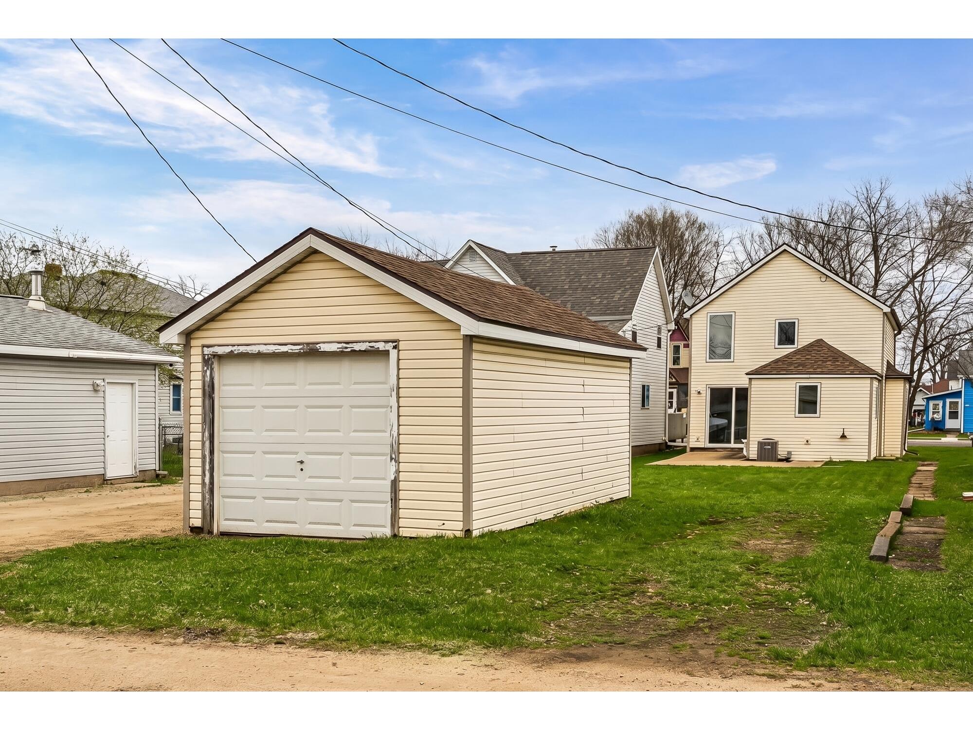 408 S Court Sparta WI 54656 1958120 image21