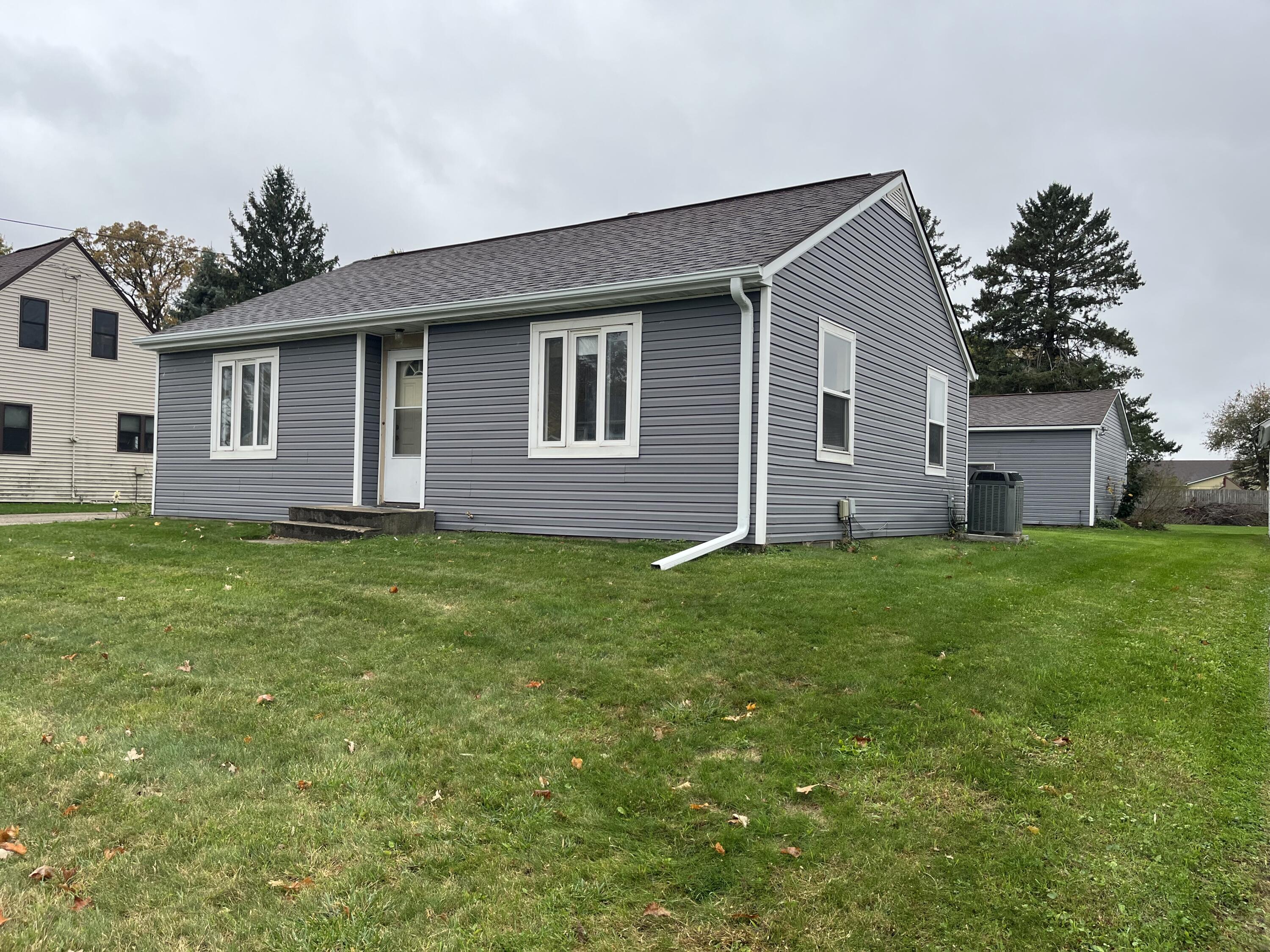 408 S Winnebago Caledonia MN 55921 1940126 image1