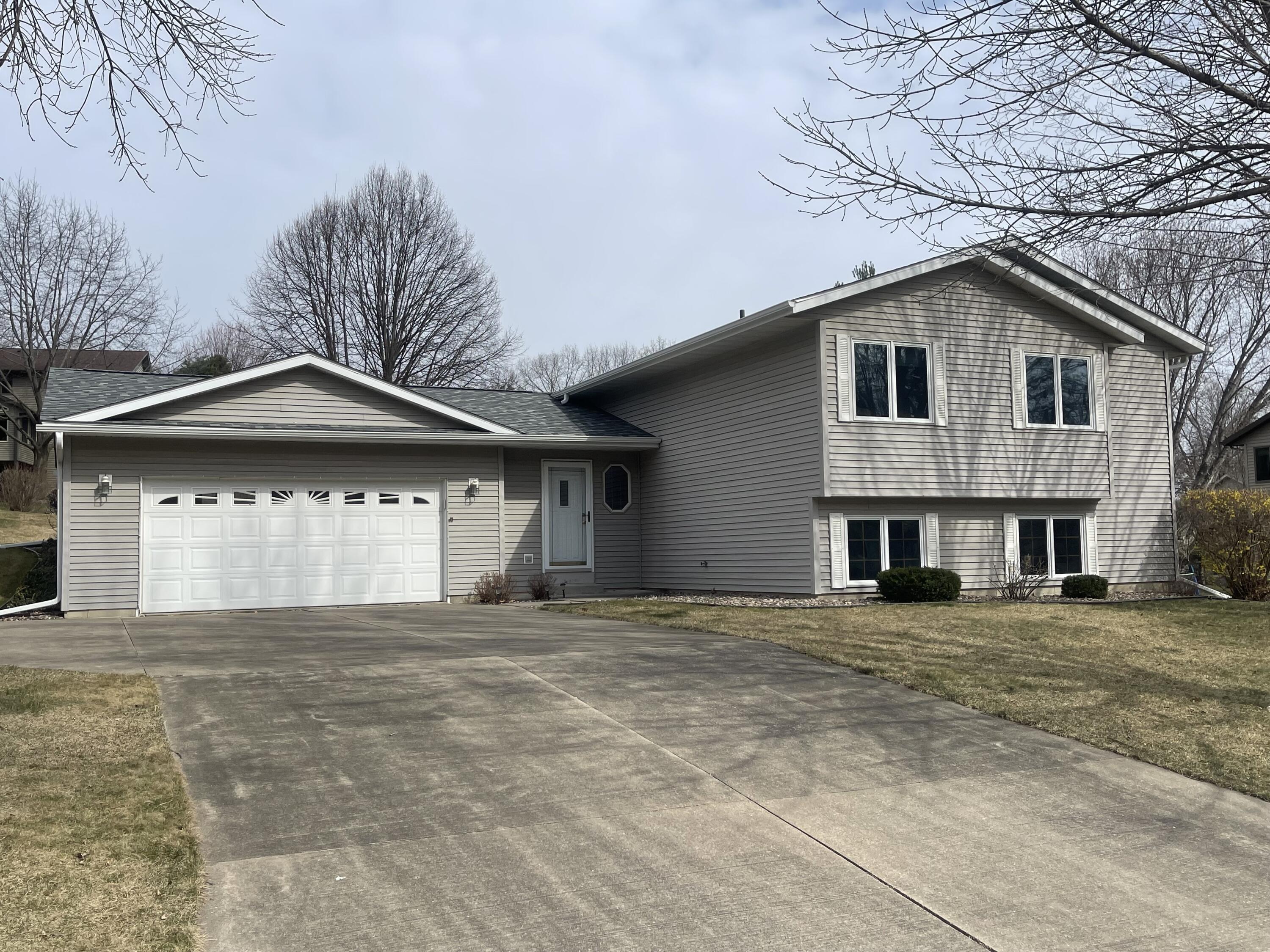 409 August Hills La Crescent MN 55947 1868810 image1