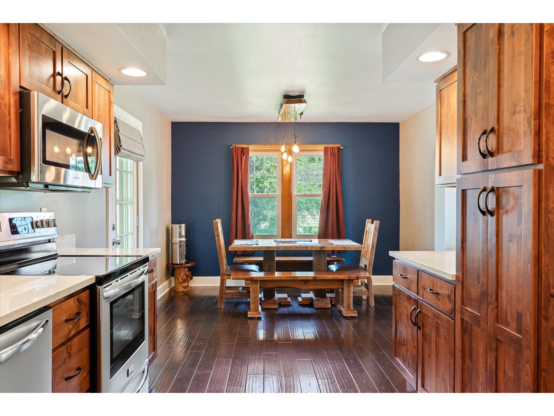 409 Coe Cashton WI 54619 1964882 image11