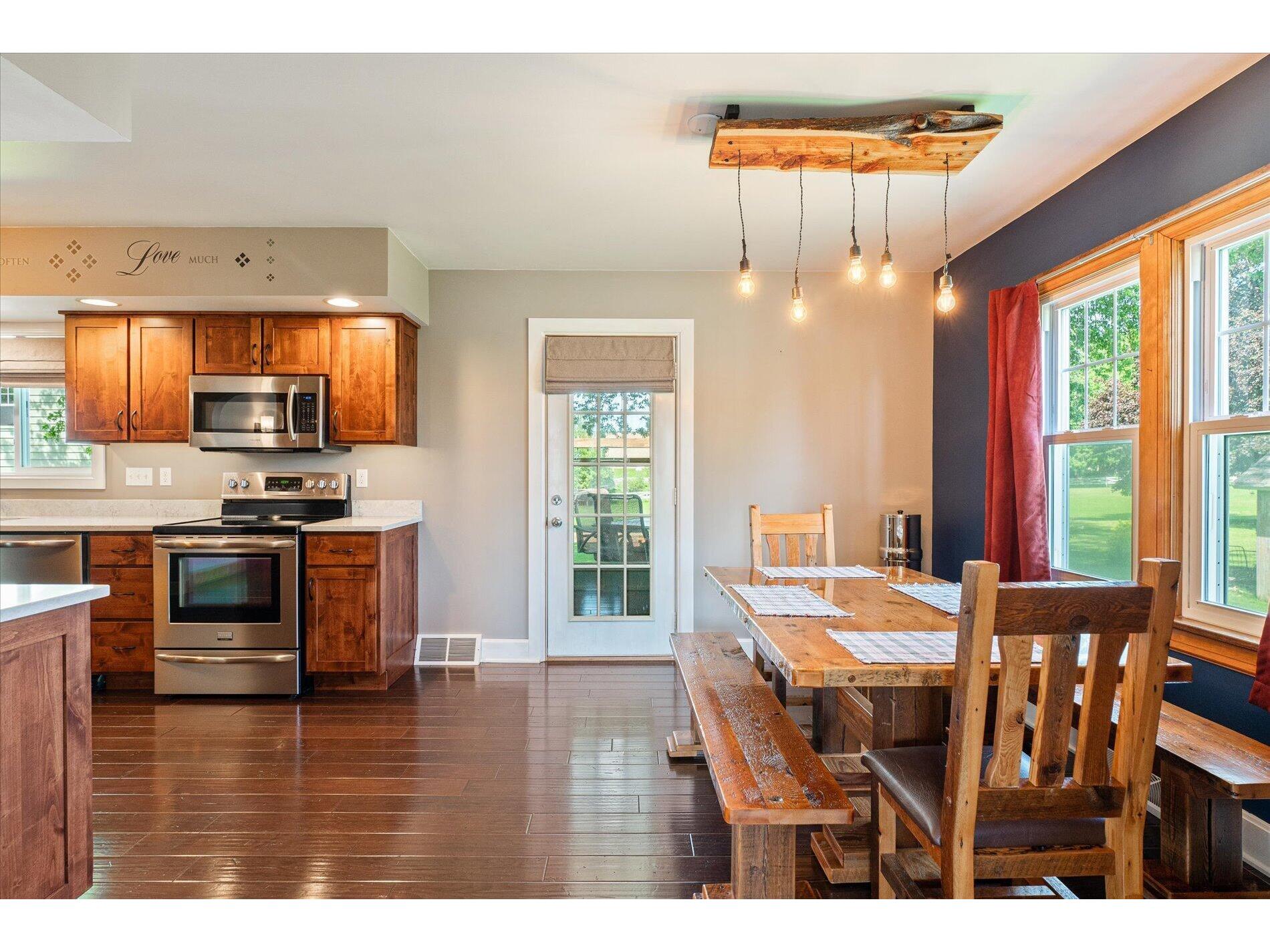 409 Coe Cashton WI 54619 1964882 image12