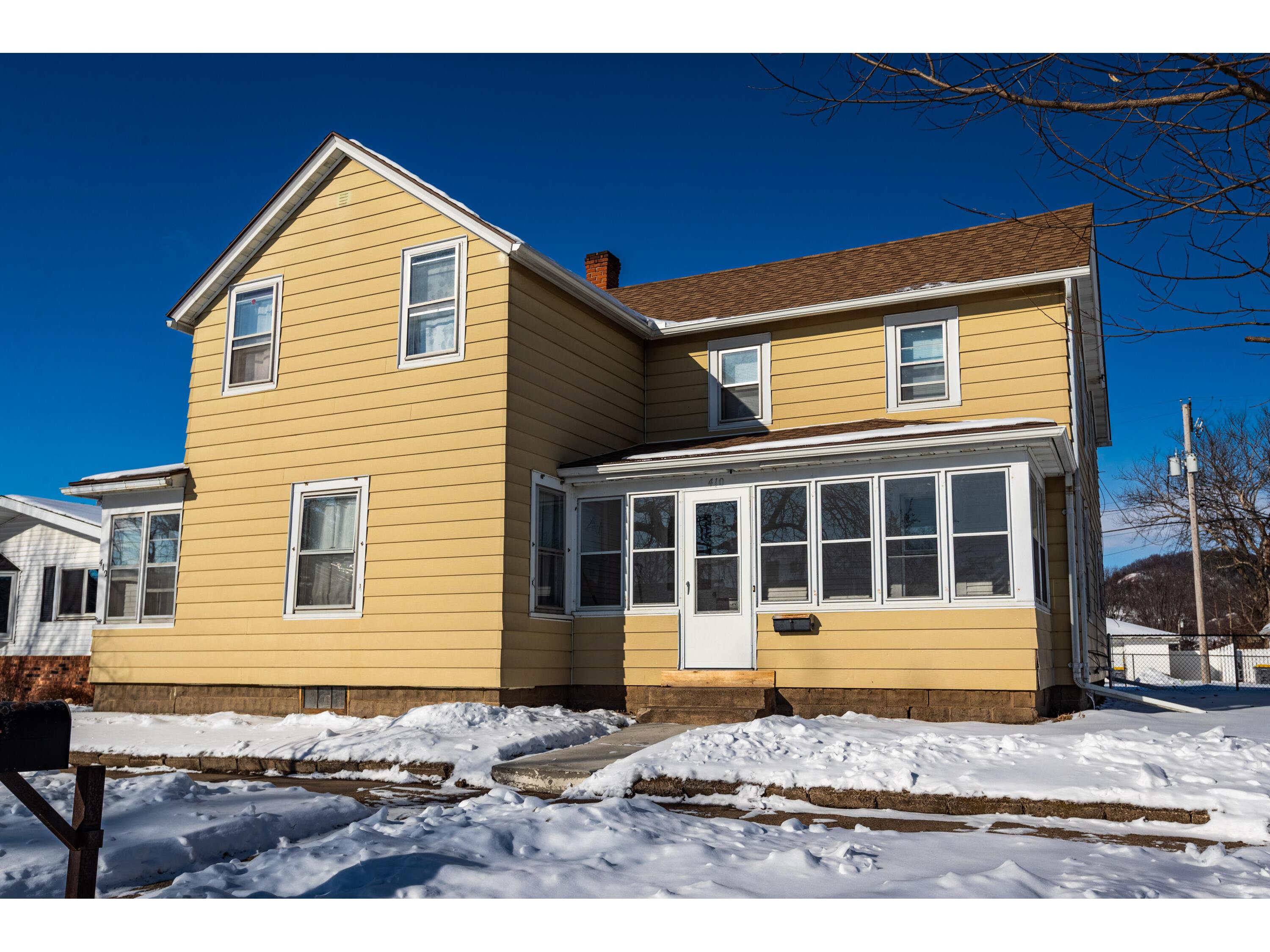 410 1st #412 La Crescent MN 55947 1823531 image1