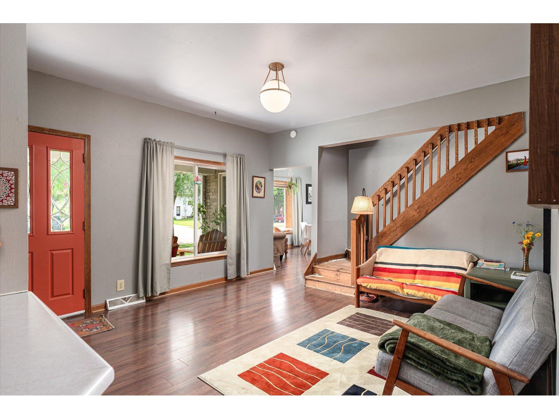 410 E Gillette Viroqua WI 54665 1968895 image4