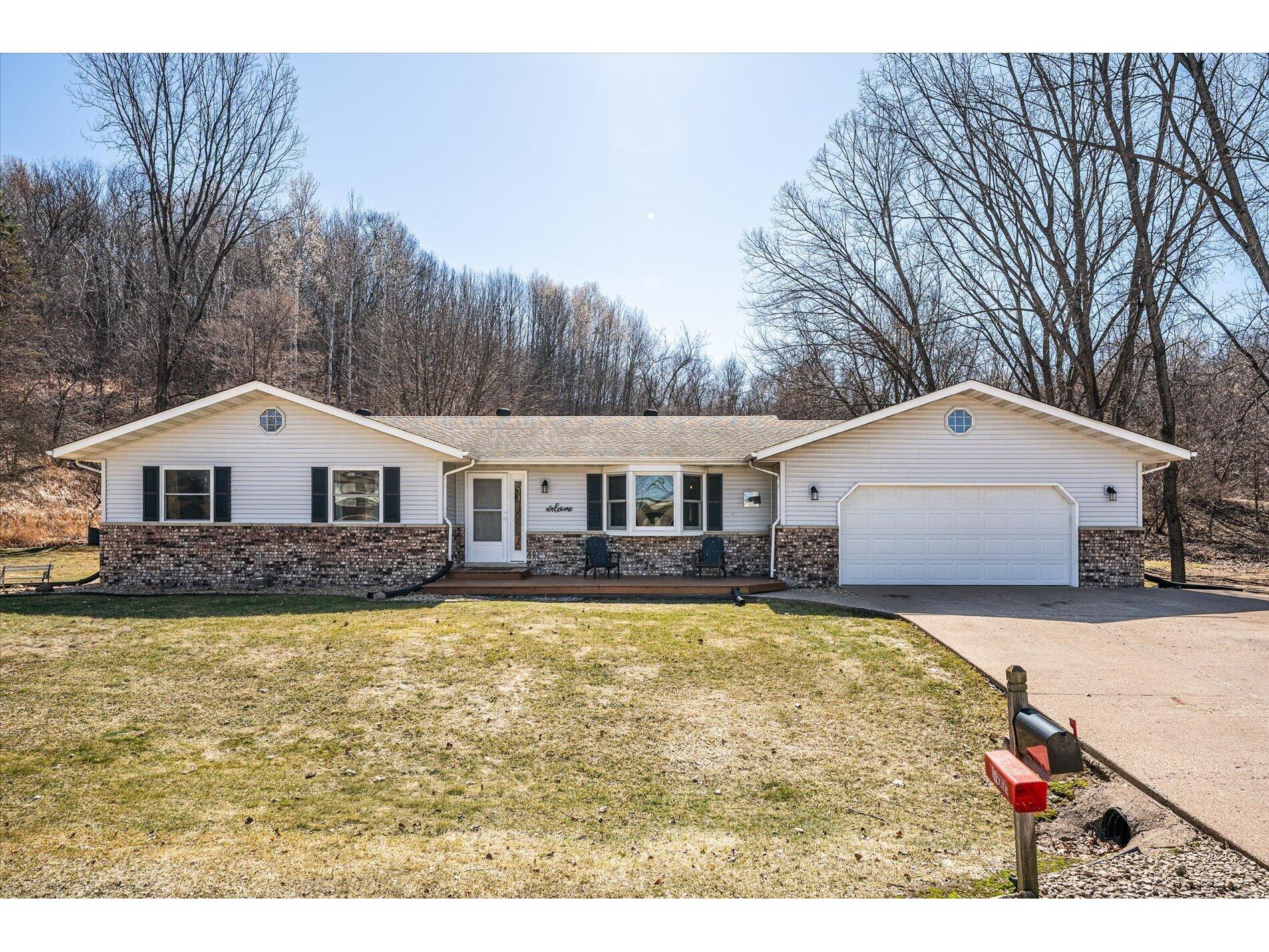 4106 Cardinal La Crosse WI 54601 1955073 image1