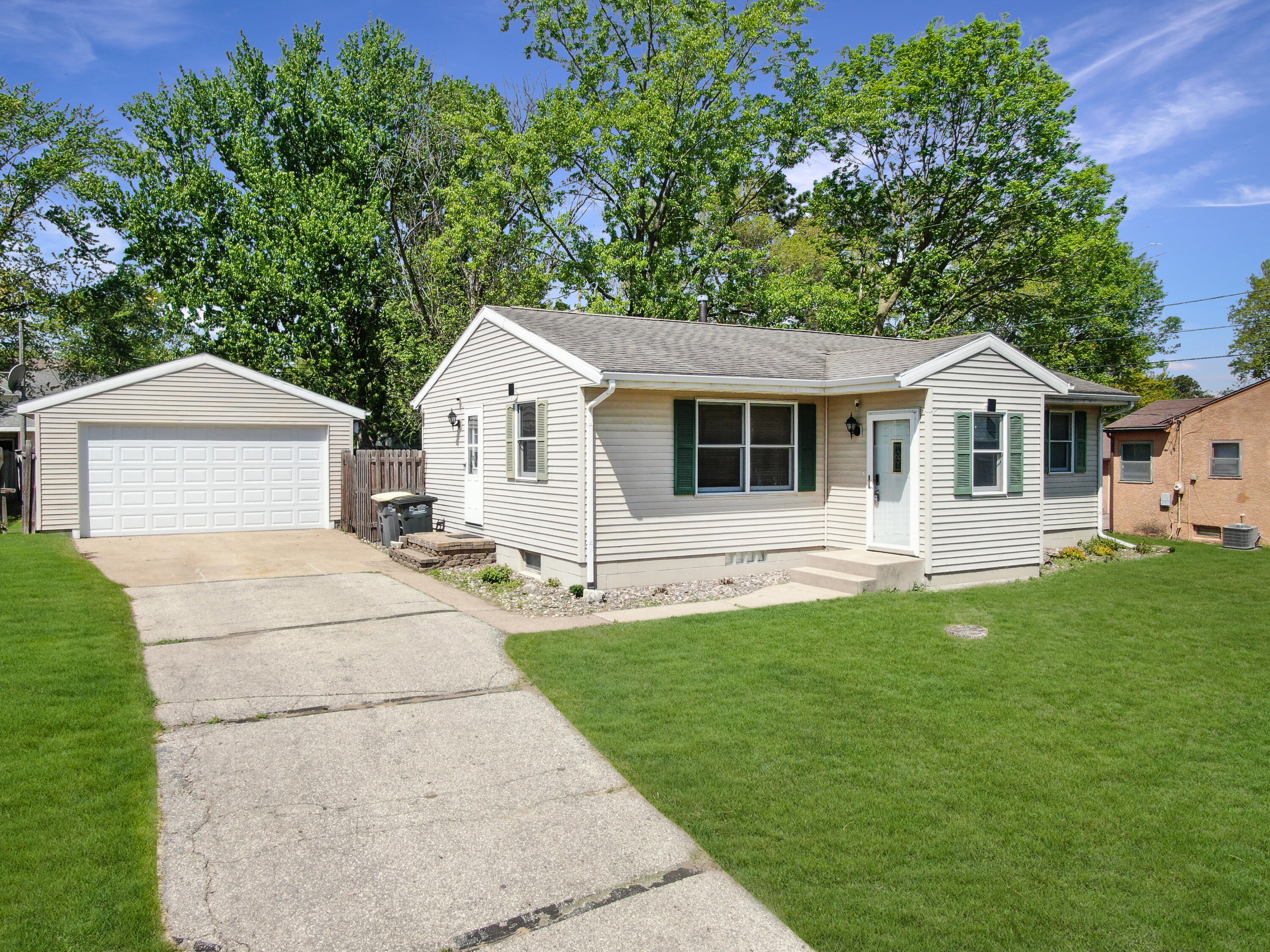 4106 Markle Shelby WI 54601 1917719 image1