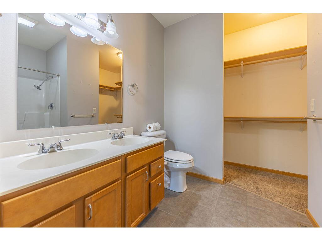411 Cherry Holmen WI 54636 1961634 image23
