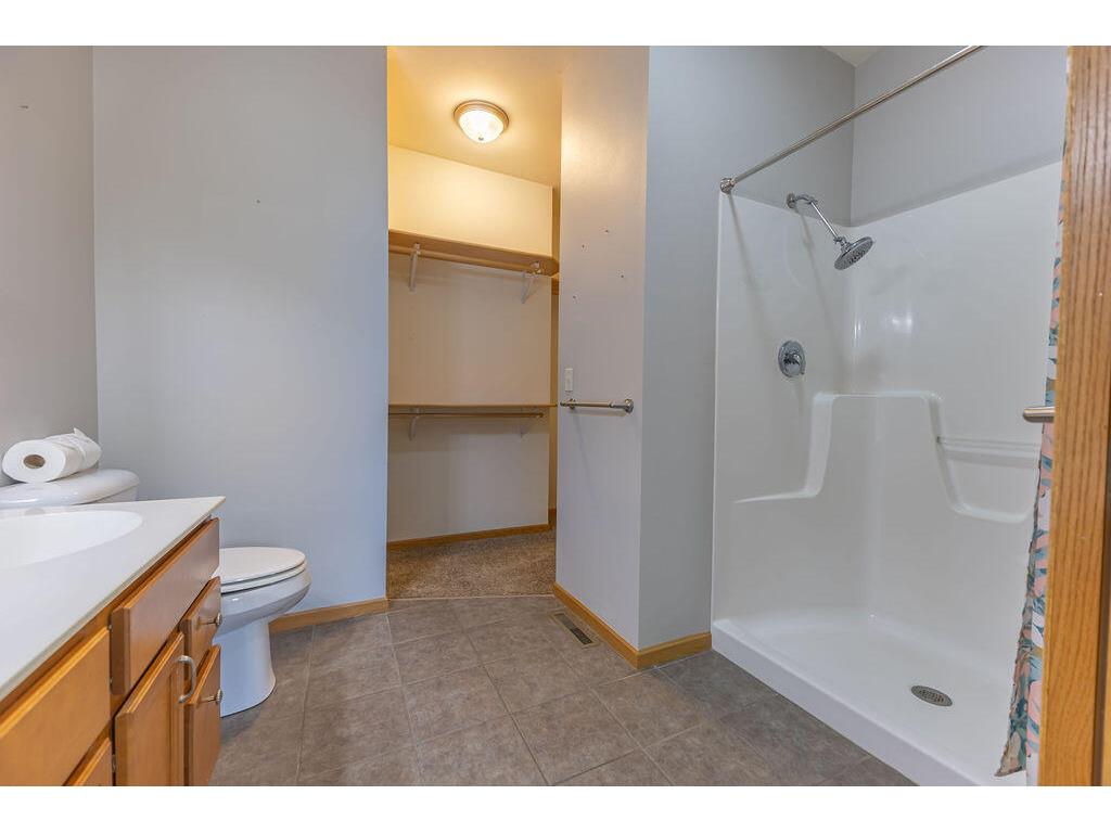 411 Cherry Holmen WI 54636 1961634 image24