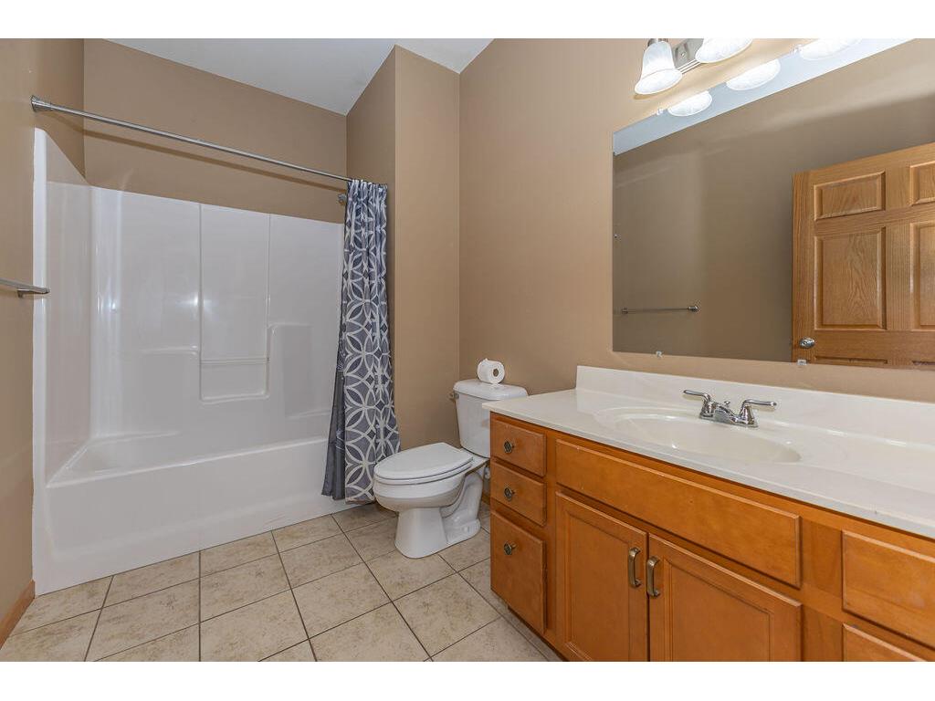 411 Cherry Holmen WI 54636 1961634 image27