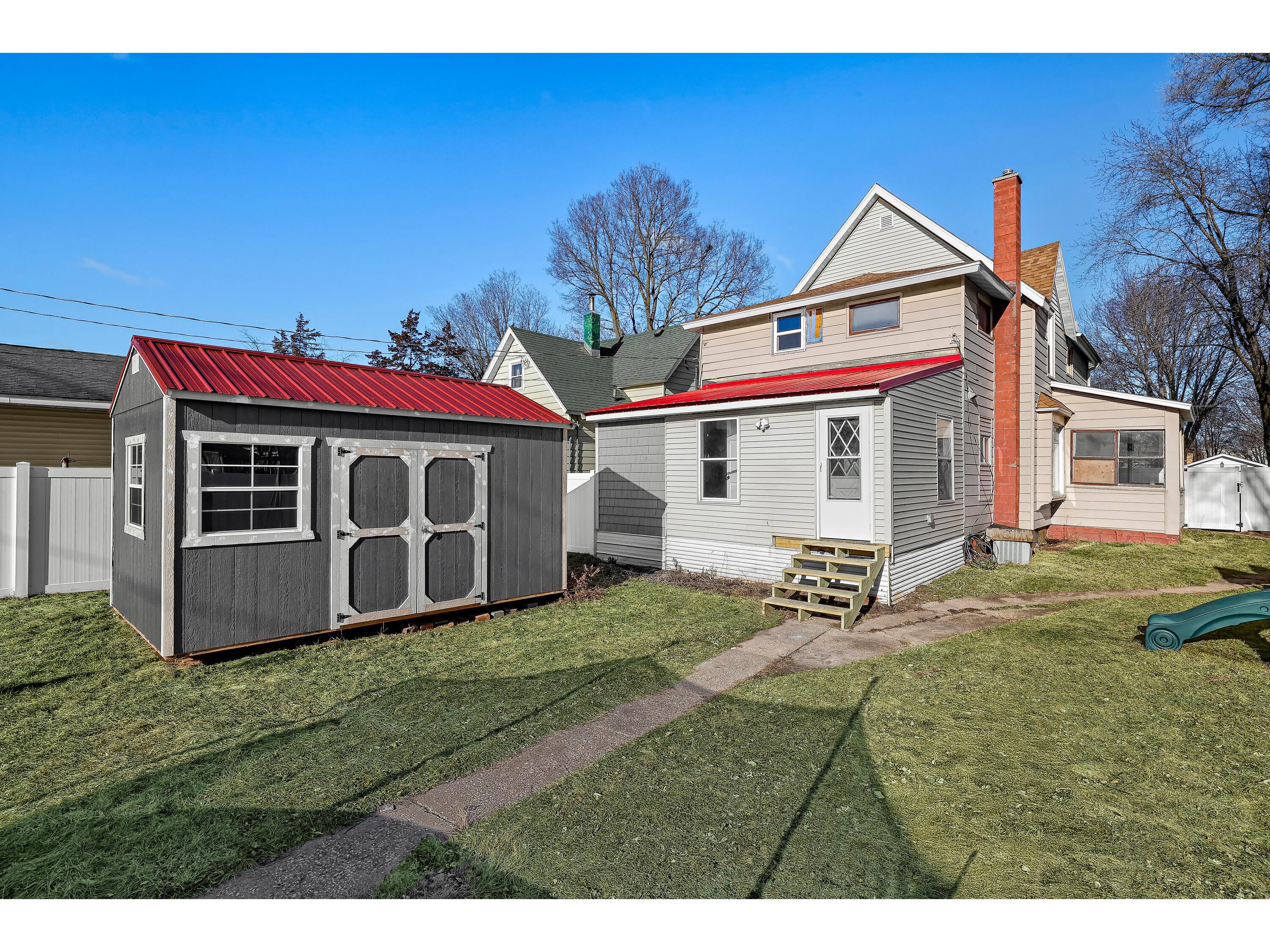 411 E Main Sparta WI 54656 1944987 image18