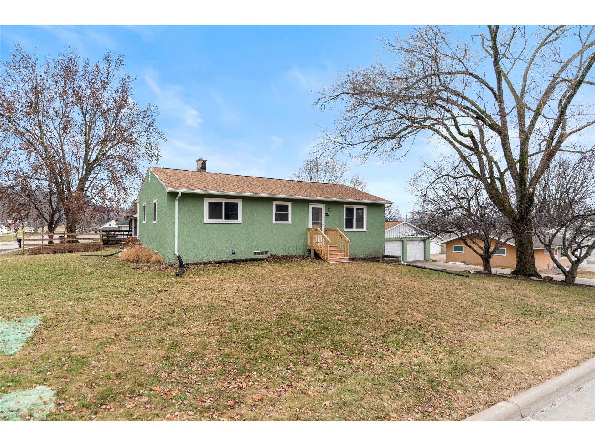 4118 Old Town Hall La Crosse WI 54601 1902953 image1