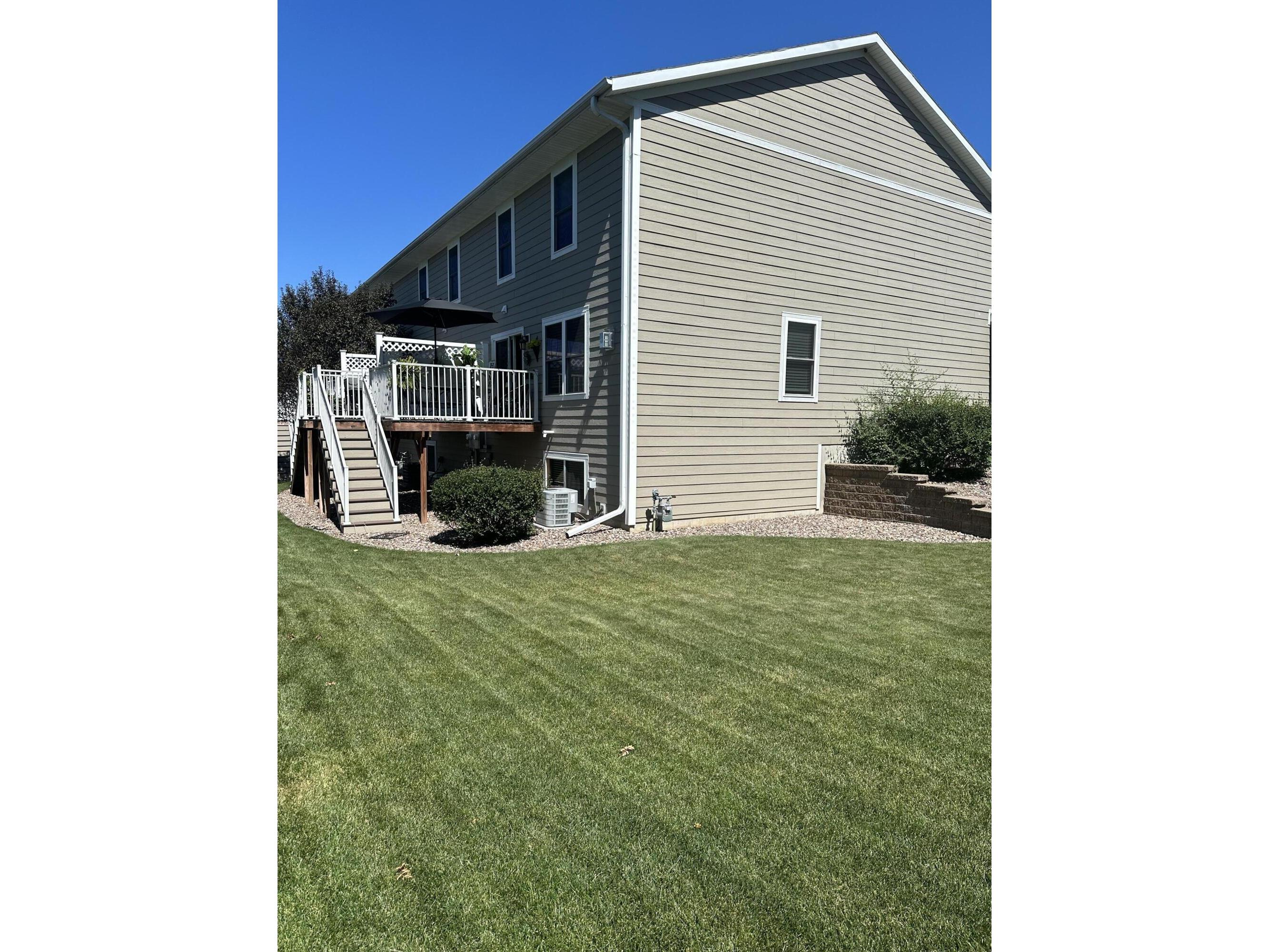 412 Coronado Onalaska WI 54650 1891909 image1