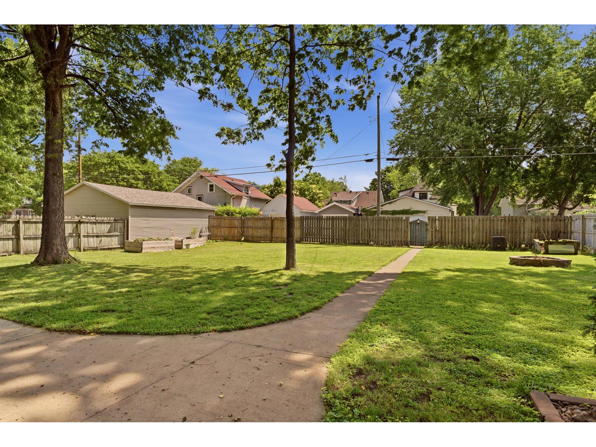 413 20th La Crosse WI 54601 1966961 image30