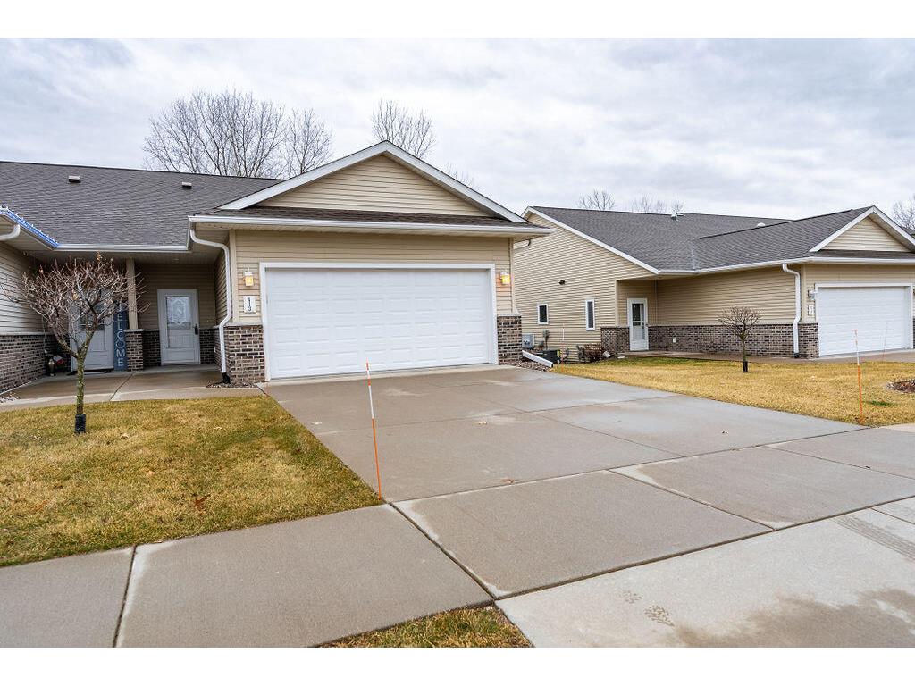 413 Cherry Holmen WI 54636 1867257 image1