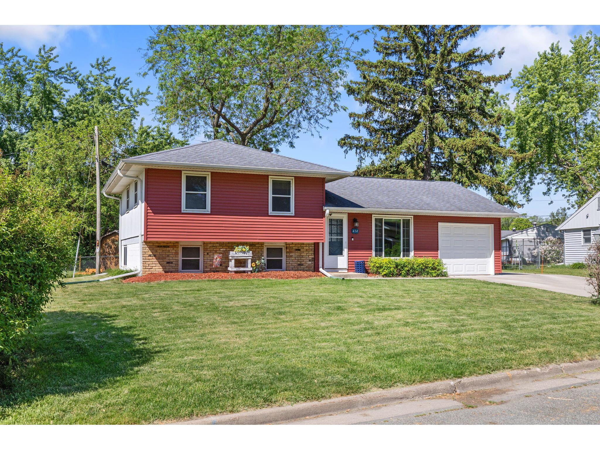 414 11th Onalaska WI 54650 1964356 image18