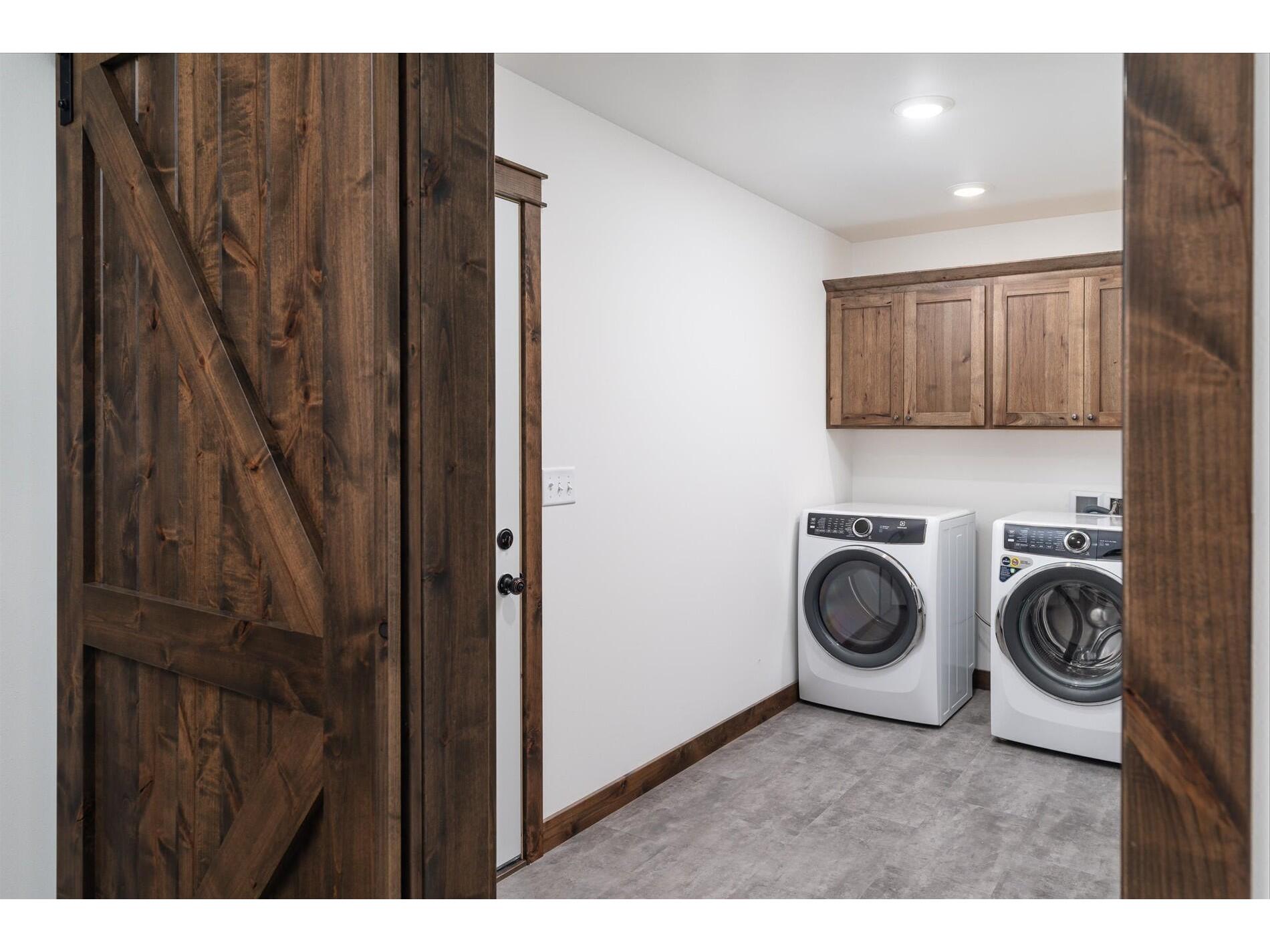 414 N Washington Viola WI 54664 1932399 image14