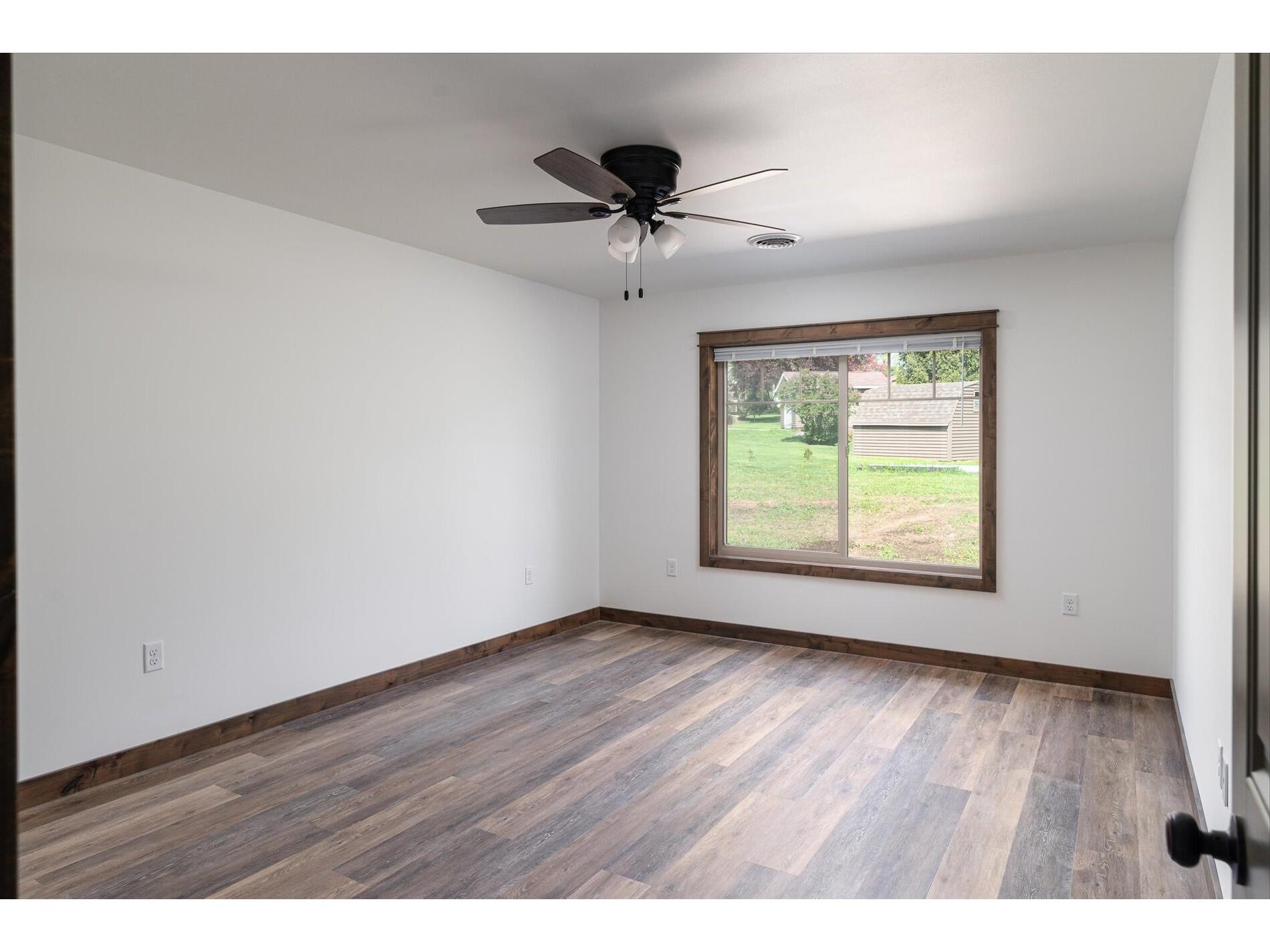 414 N Washington Viola WI 54664 1932399 image9