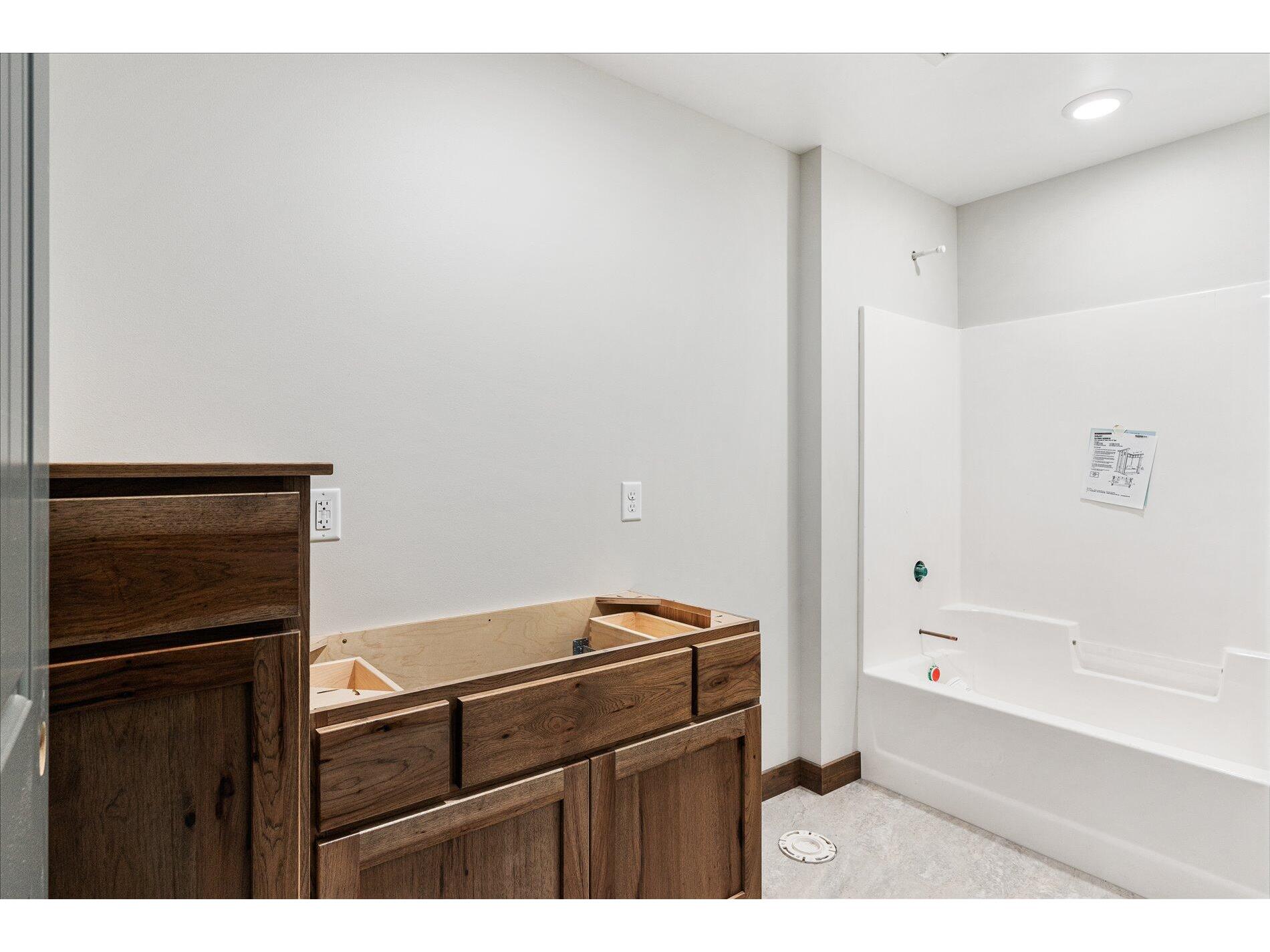 414 N Washington Viola WI 54664 1965127 image8