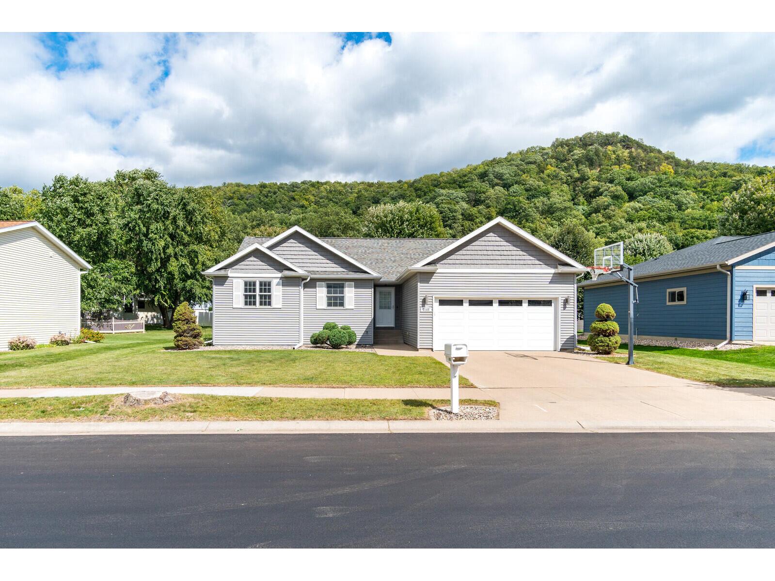 4145 Fairway La Crosse WI 54601 1934308 image1
