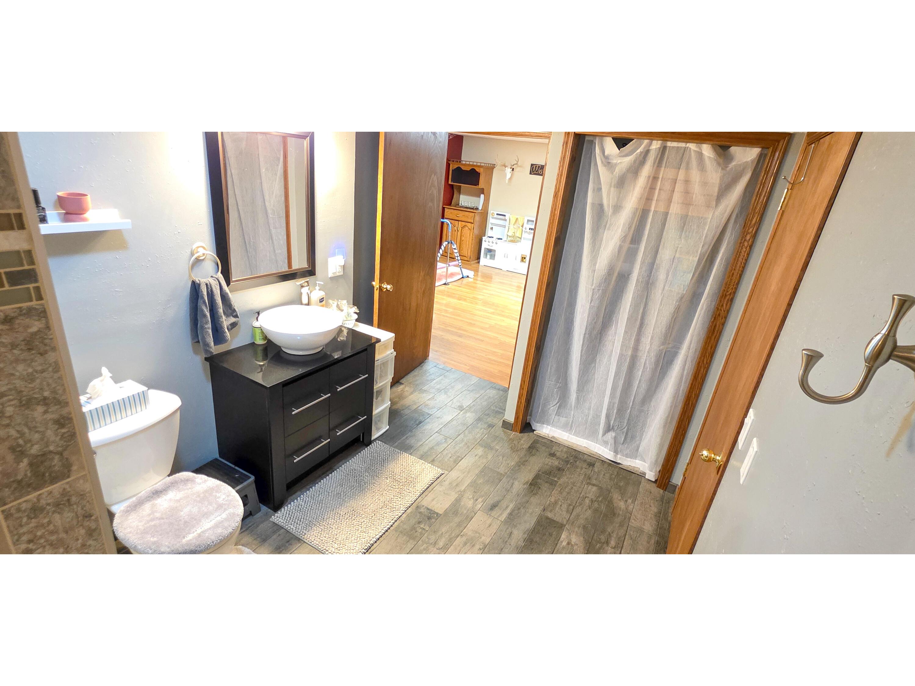 415 COON PRAIRIE Westby WI 54667 1971379 image33