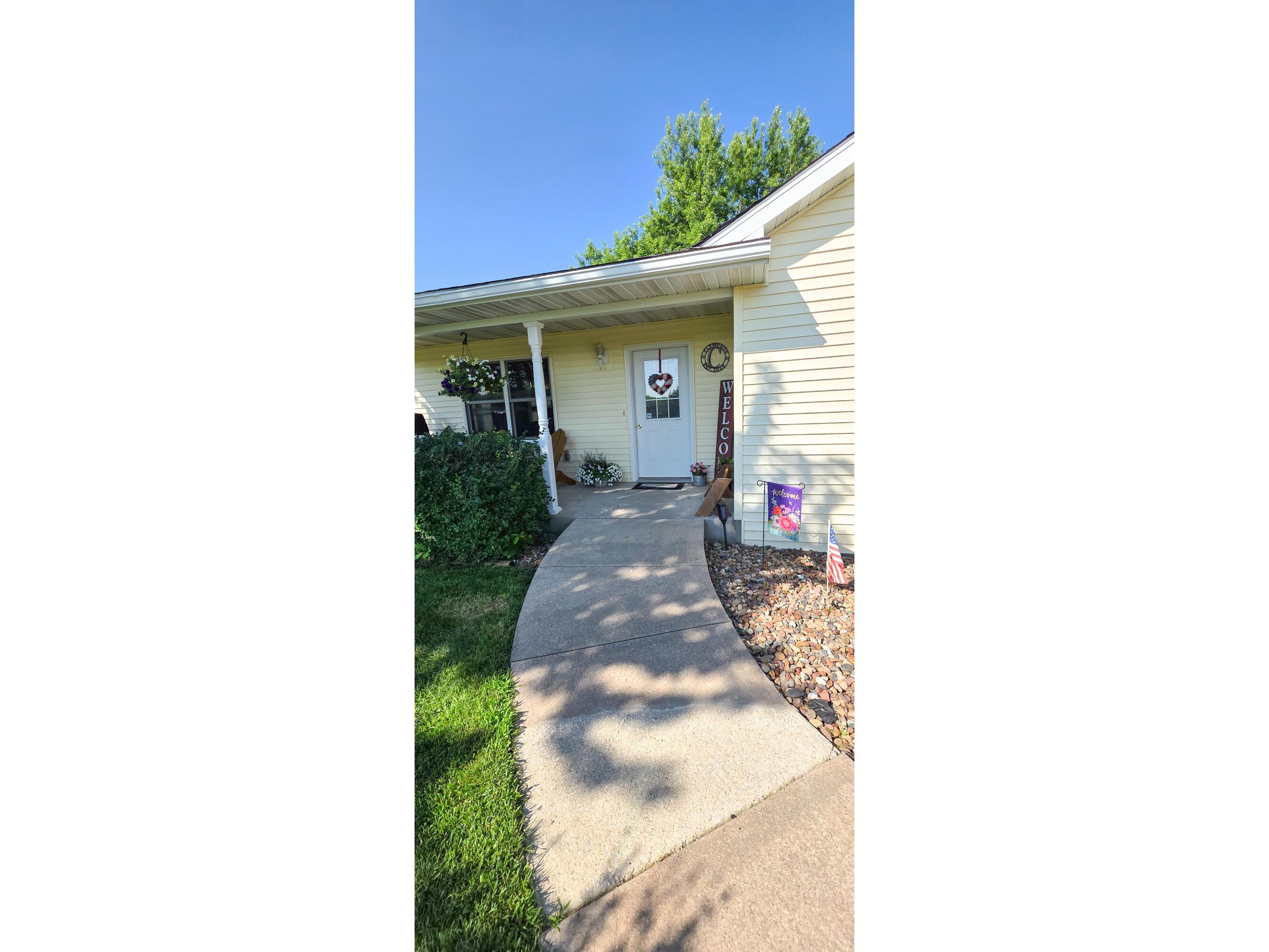 415 COON PRAIRIE Westby WI 54667 1971379 image43