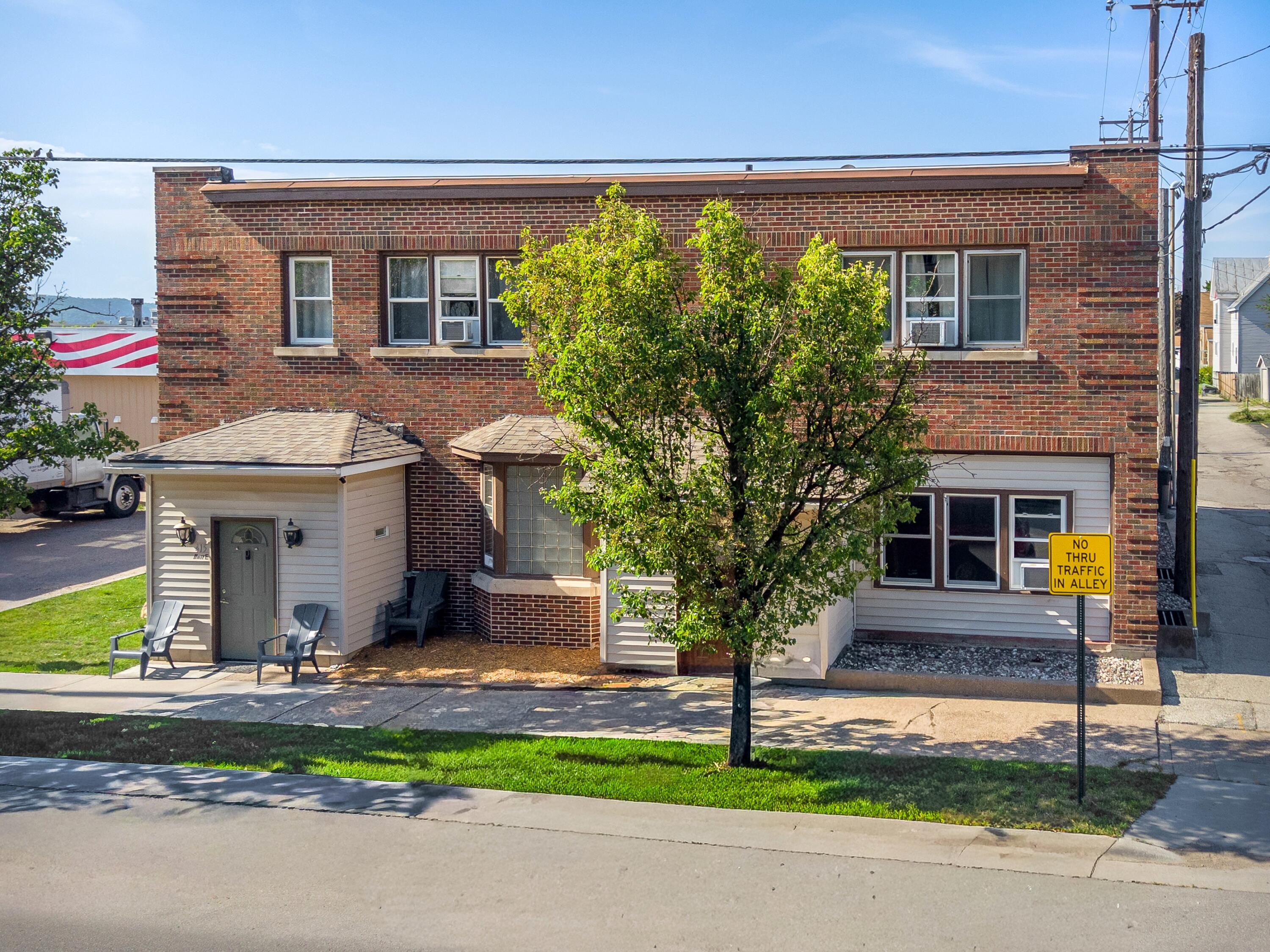 415 Market La Crosse WI 54601 1965181 image1