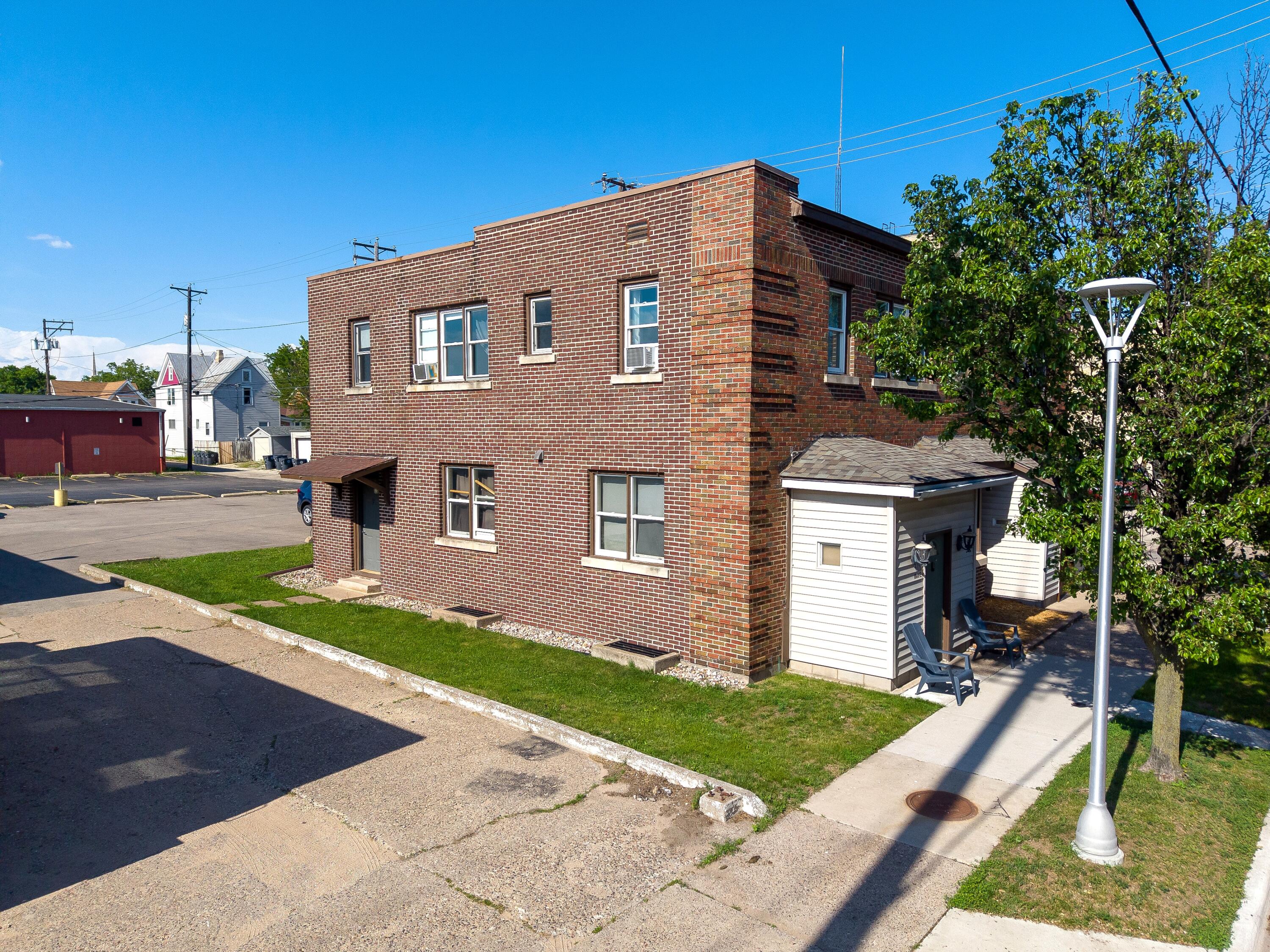 415 Market La Crosse WI 54601 1965181 image3