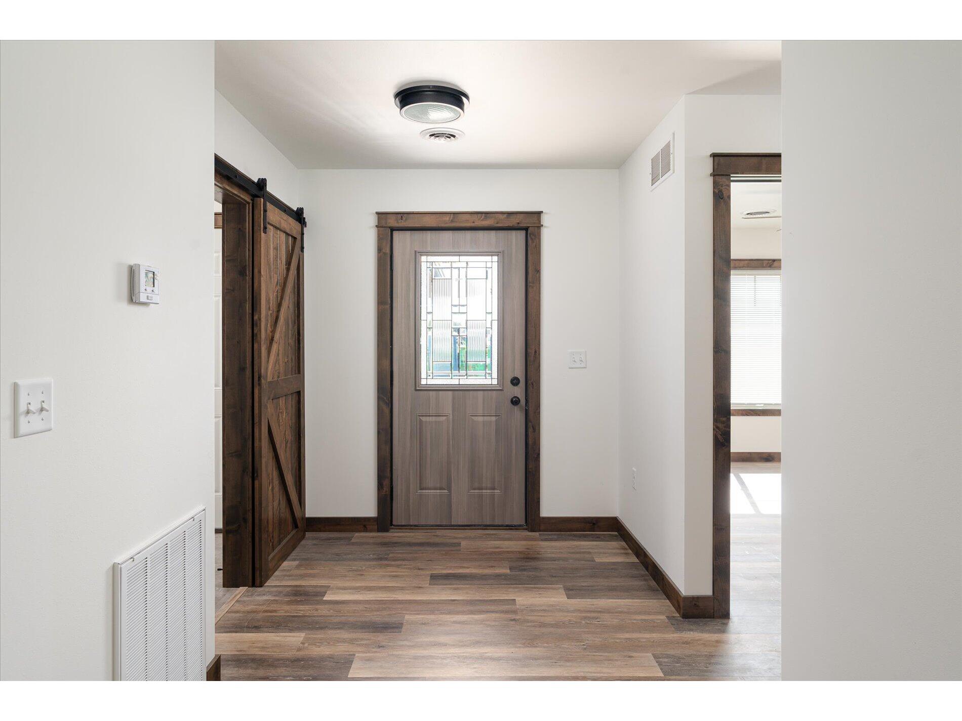 416 N Washington Viola WI 54664 1932400 image12