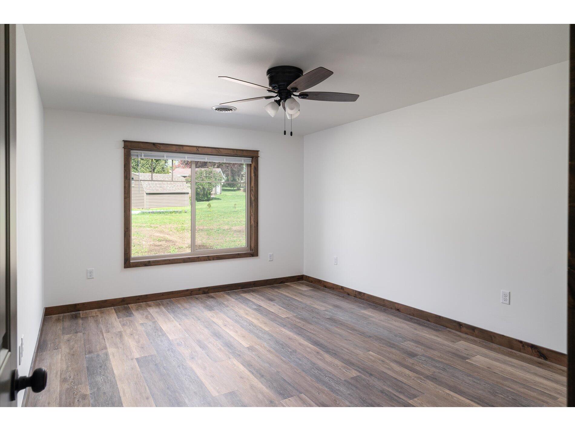 416 N Washington Viola WI 54664 1932400 image9