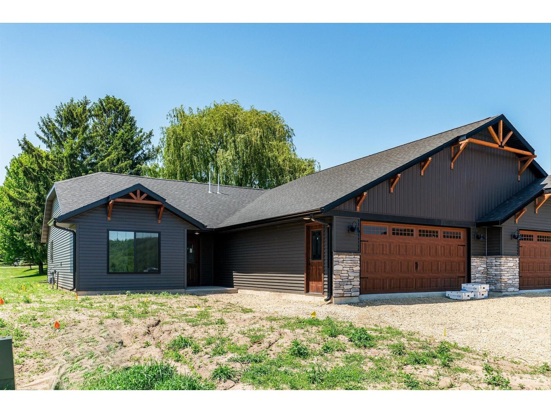 416 N Washington Viola WI 54664 1965130 image1