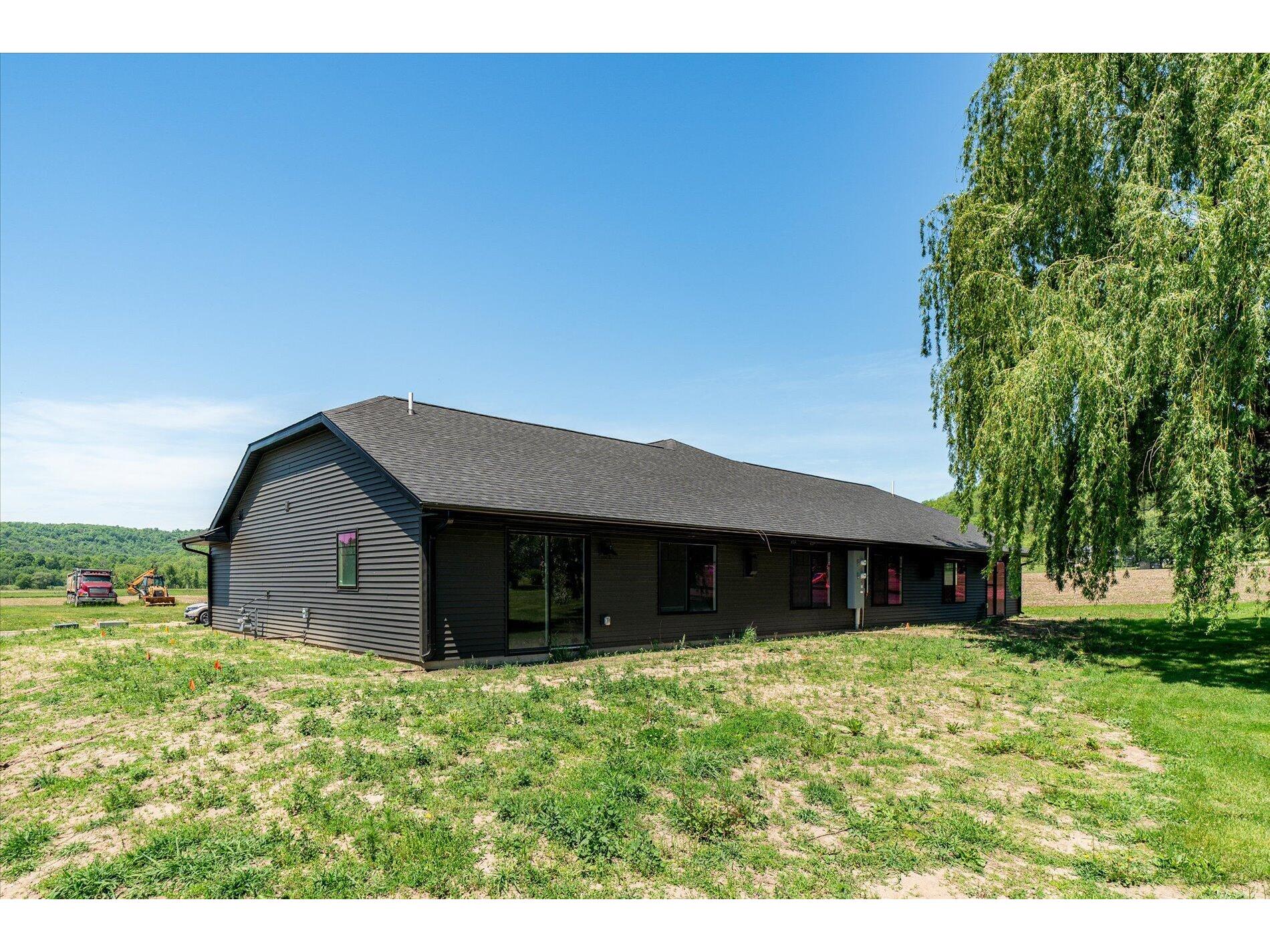 416 N Washington Viola WI 54664 1965130 image15