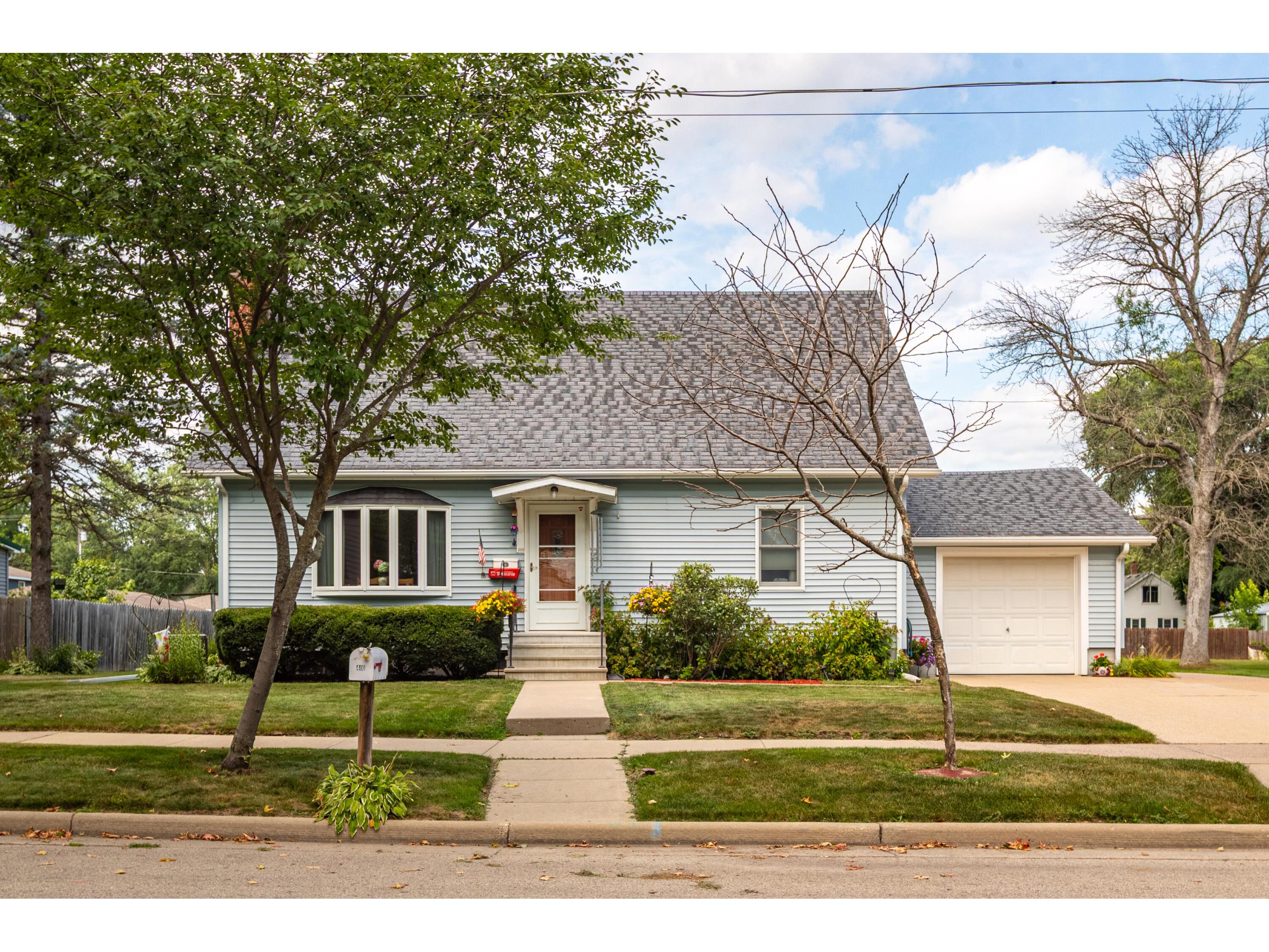 416 Sunny Sparta WI 54656 1937155 image1