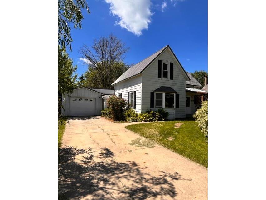 418 Main ST E, Eitzen, MN, 55931 MLS 7292988 Edina Realty