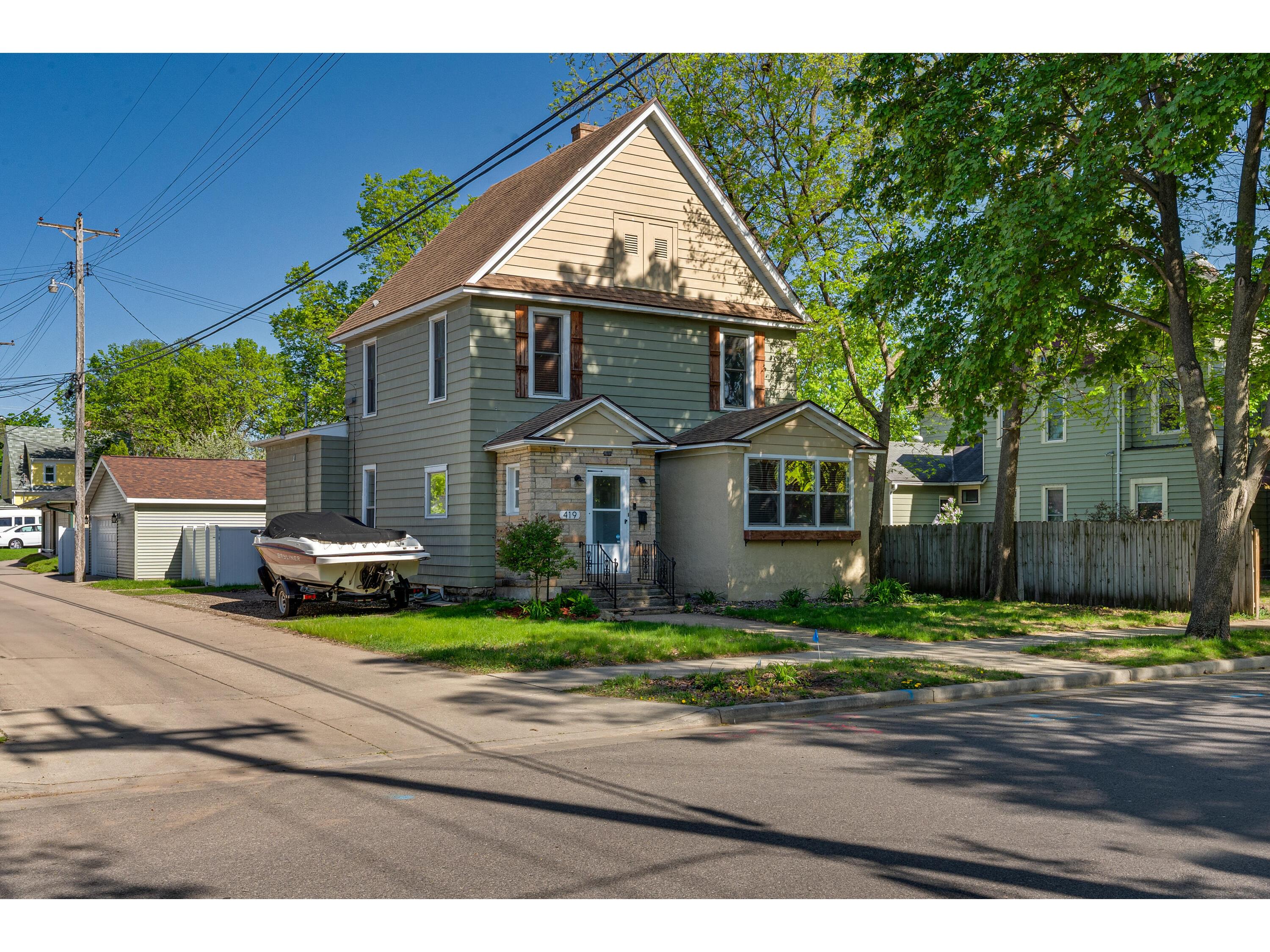 419 10th La Crosse WI 54601 1917660 image1