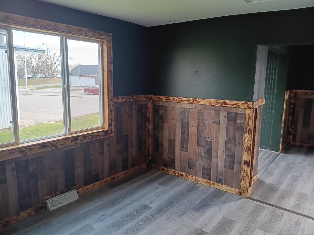 420 South Cashton WI 54619 1944308 image10