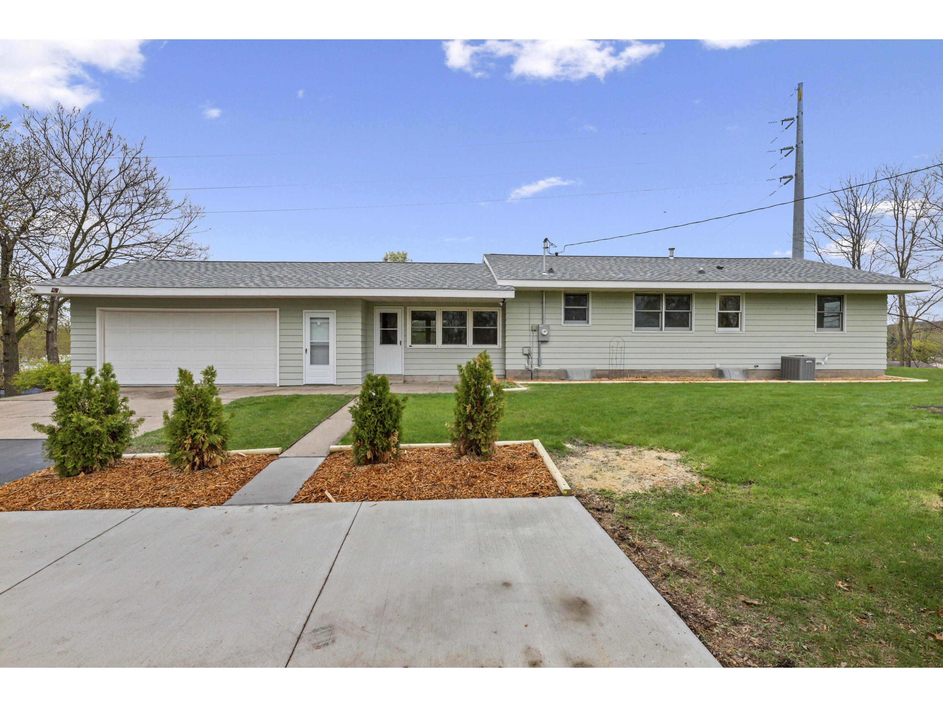 420 Troy Onalaska WI 54650 1916428 image1