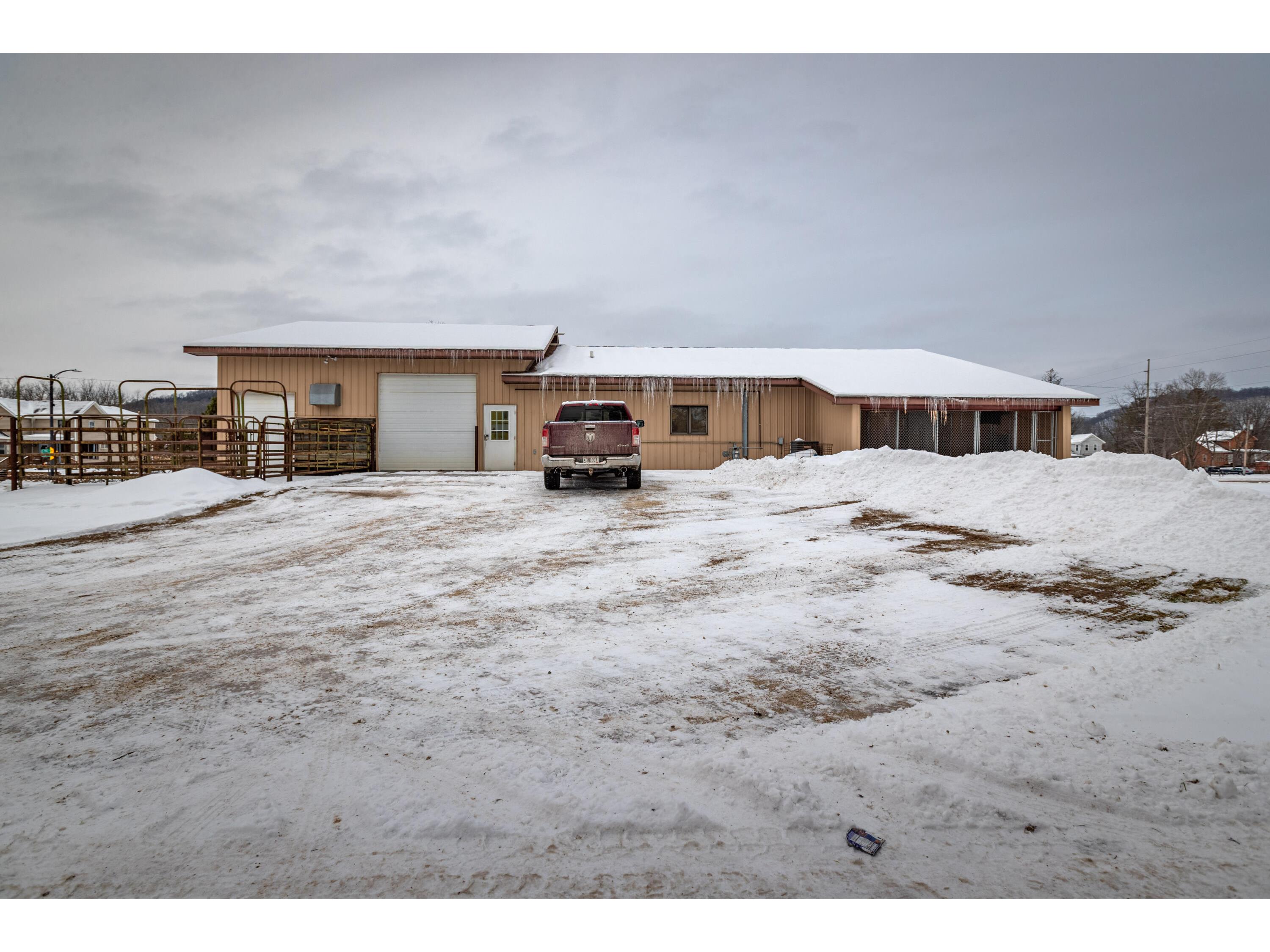 421 Main Gays Mills WI 54631 1945056 image31