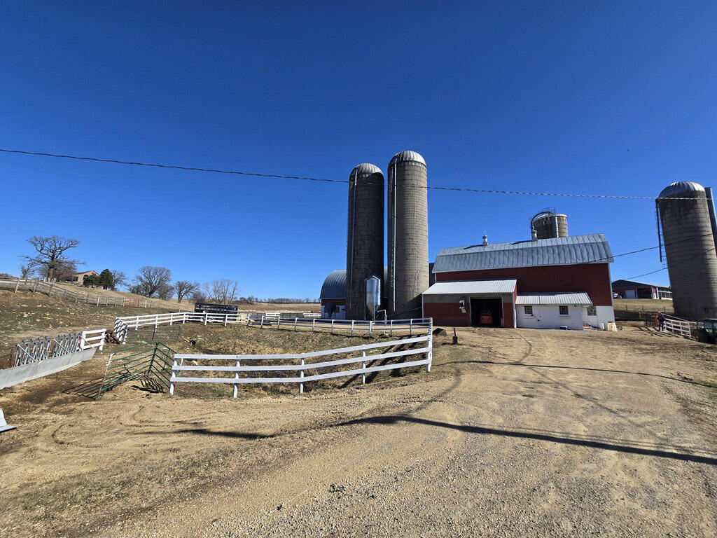 4239 Reeson Brigham WI 53507 - East Pecatonica Rvr 1953843 image39