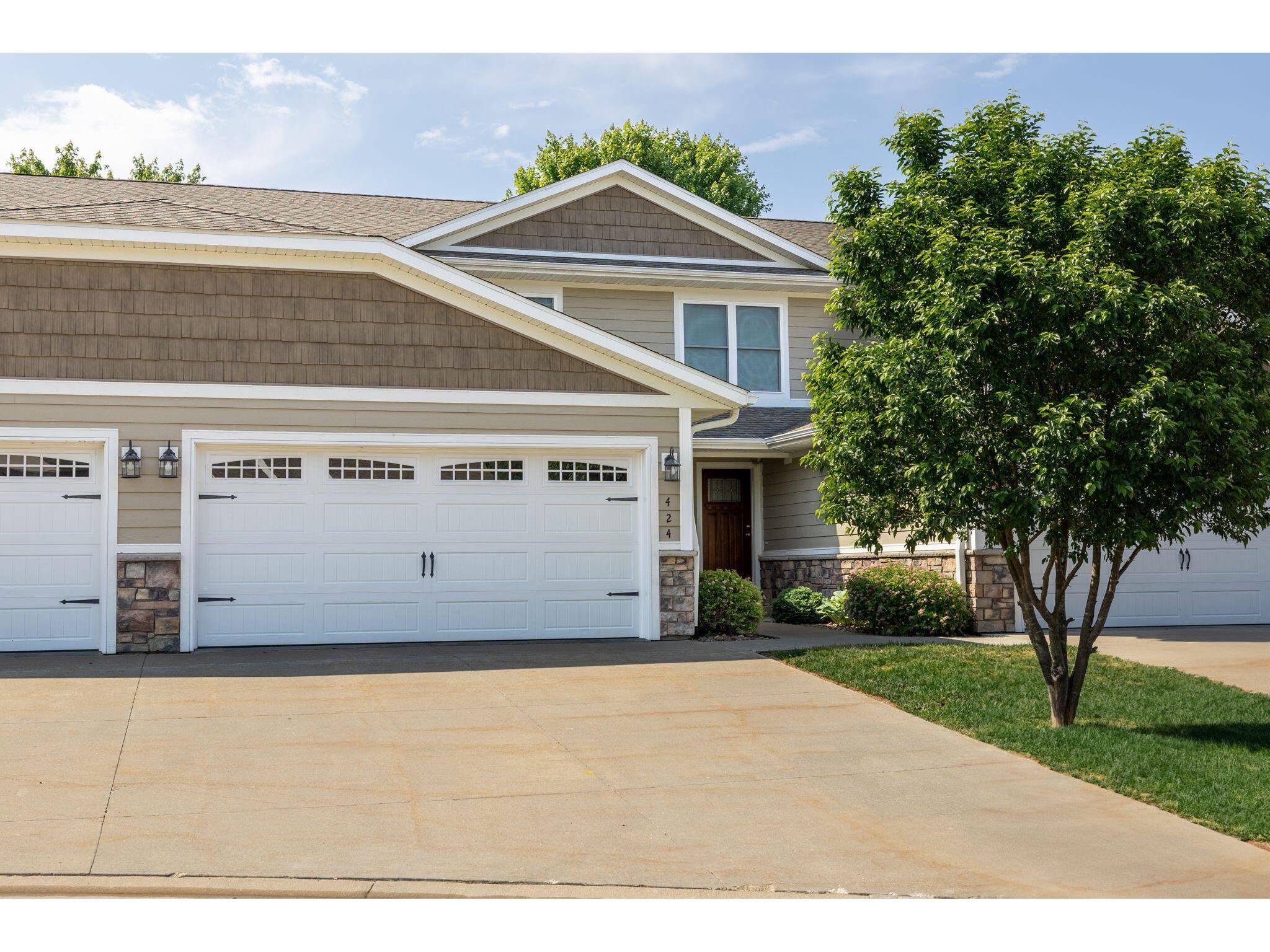 424 Coronado Onalaska WI 54650 1838145 image1