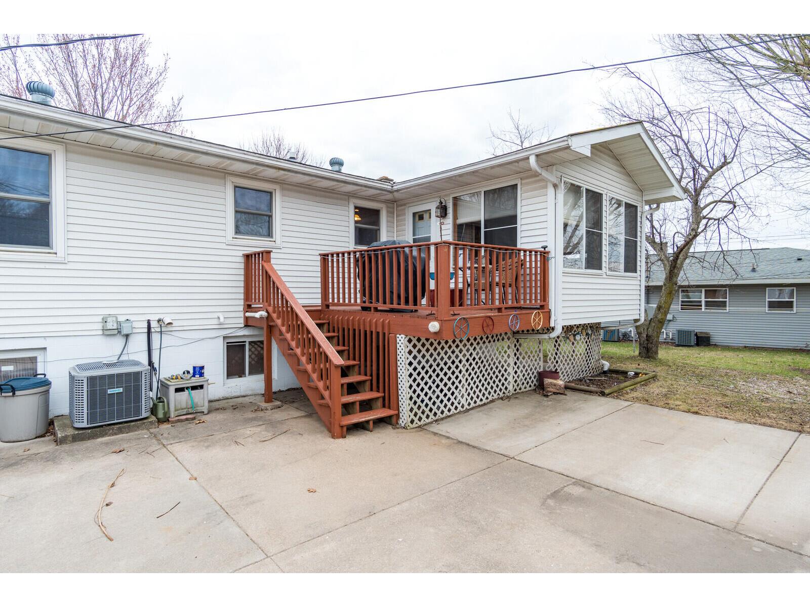 425 Church Holmen WI 54636 1957728 image10