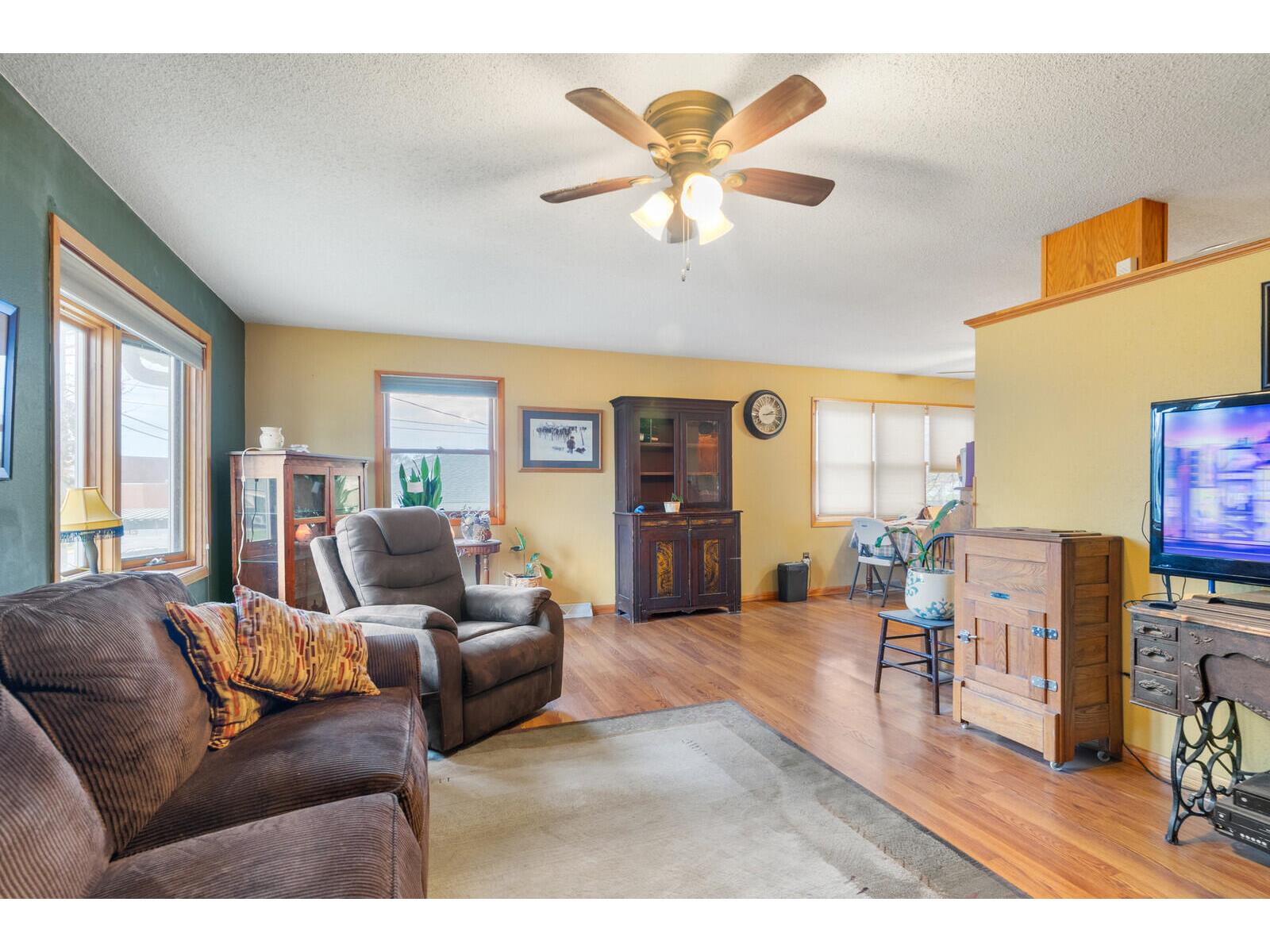 425 Church Holmen WI 54636 1957728 image13