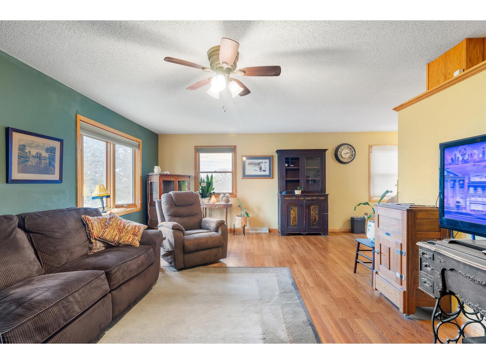 425 Church Holmen WI 54636 1957728 image14