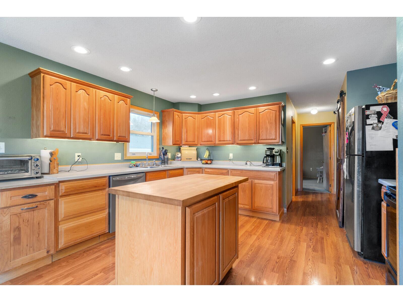 425 Church Holmen WI 54636 1957728 image17