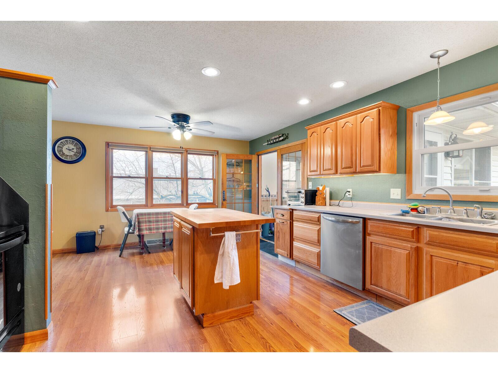 425 Church Holmen WI 54636 1957728 image18