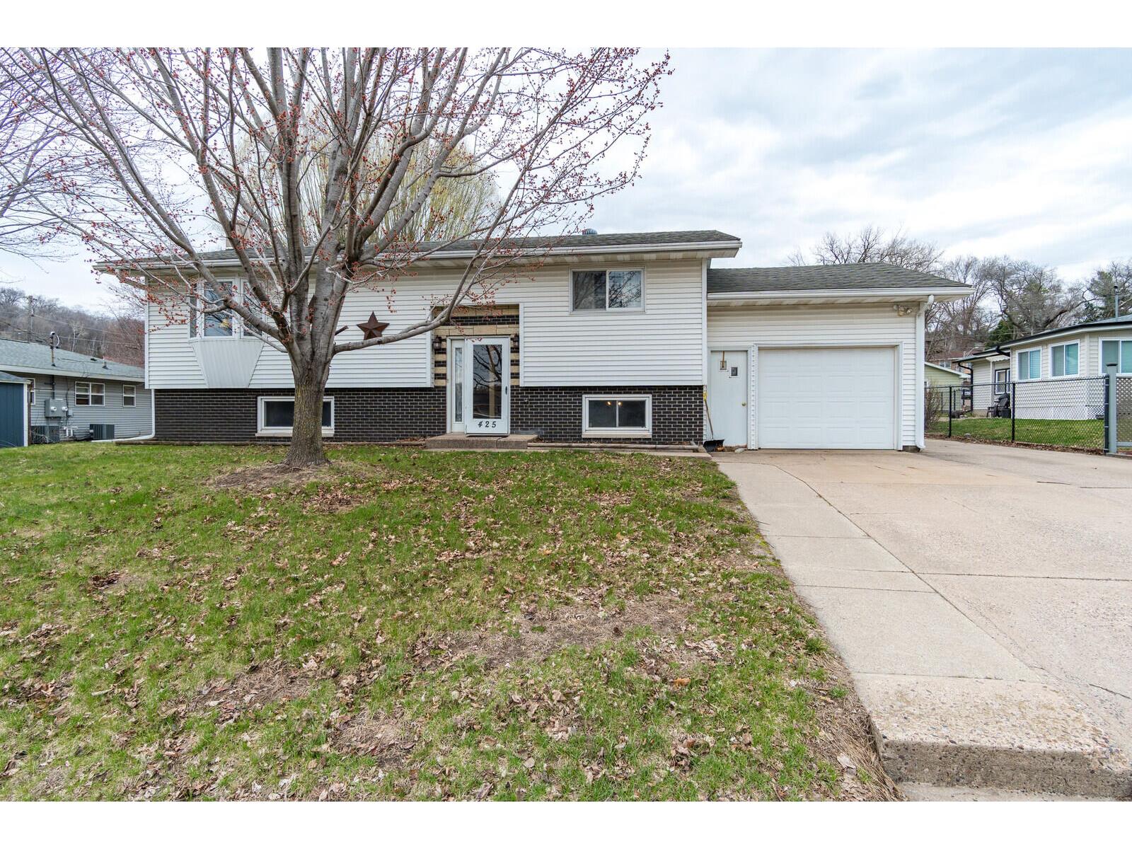 425 Church Holmen WI 54636 1957728 image3