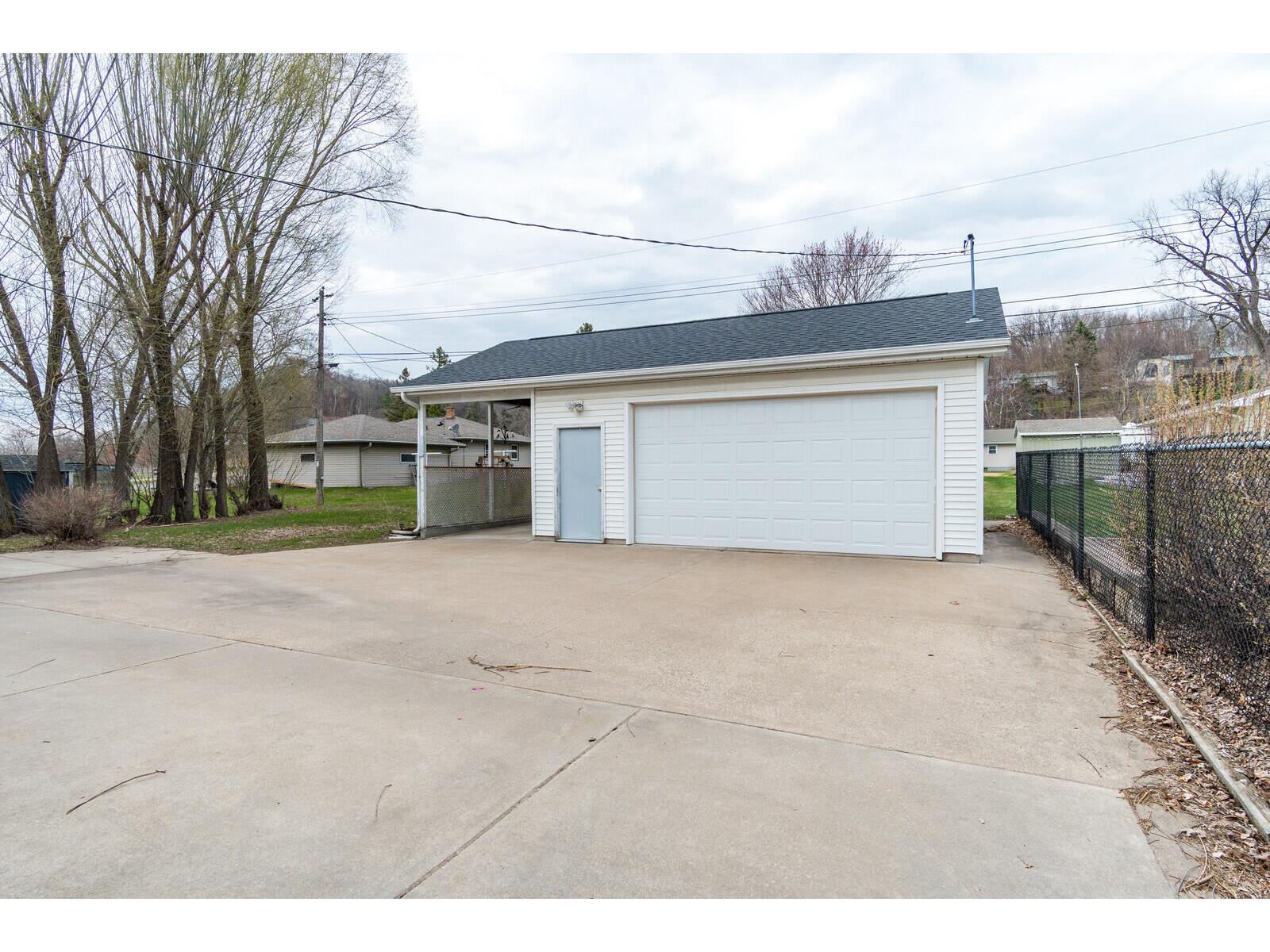 425 Church Holmen WI 54636 1957728 image5