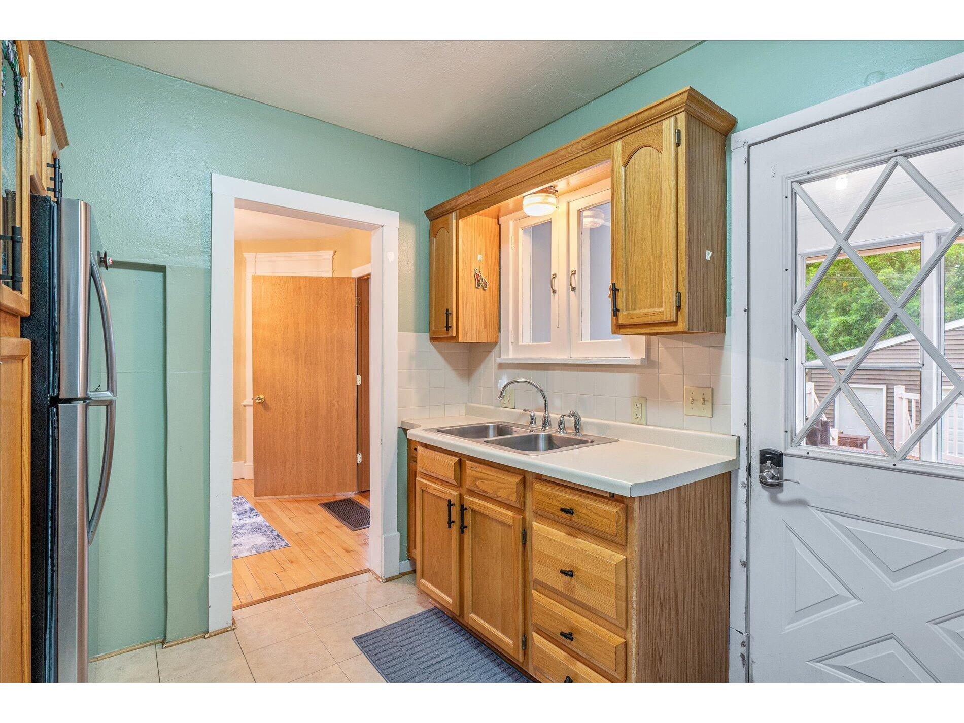 425 Garland West Salem WI 54669 1967182 image6